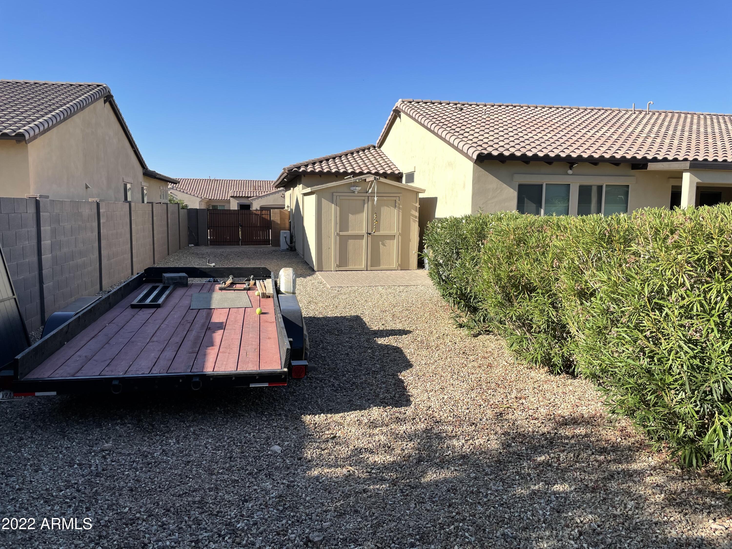 7652 E KRAMER Street