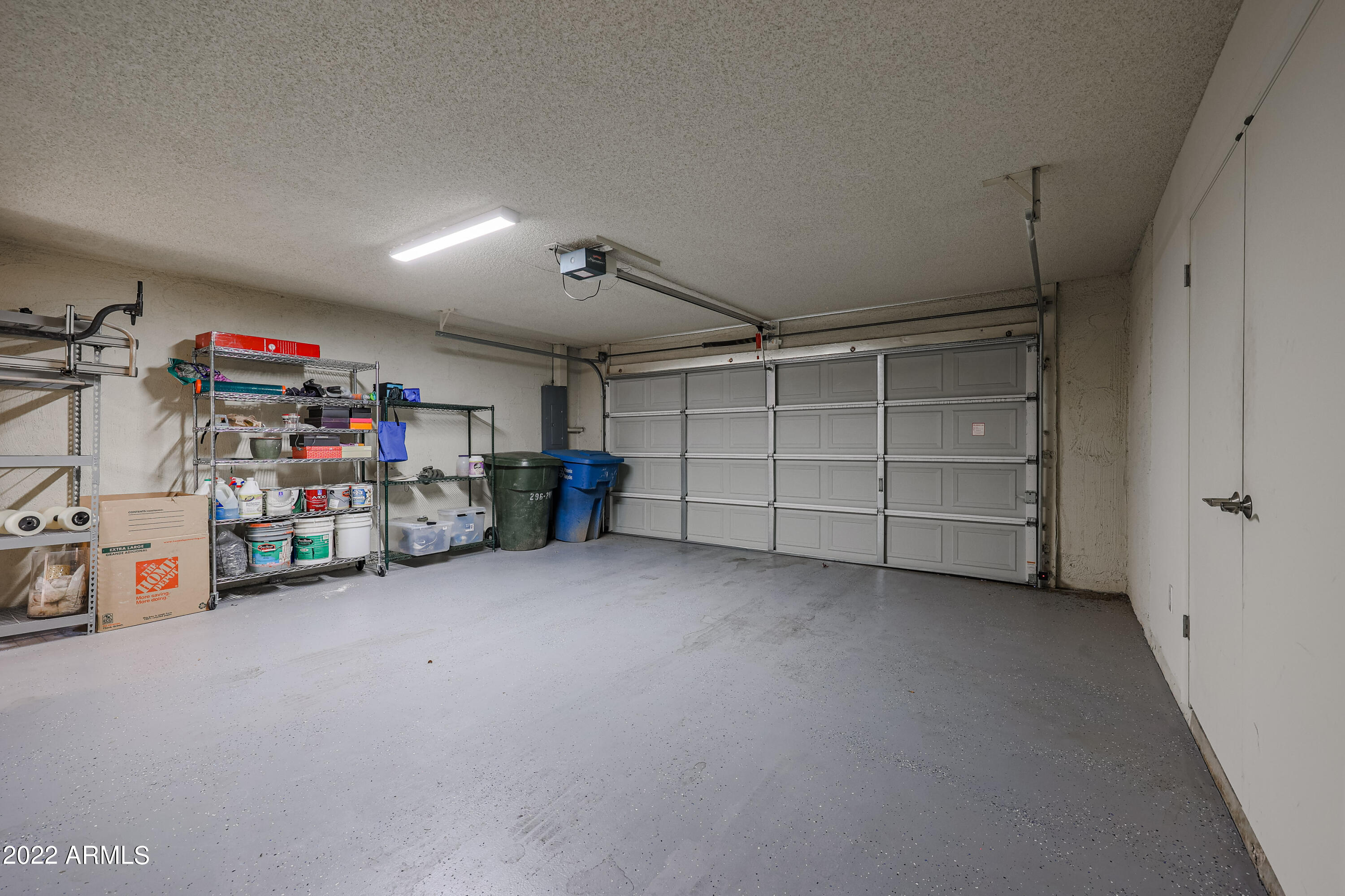 1029 W Cactus Wren Drive