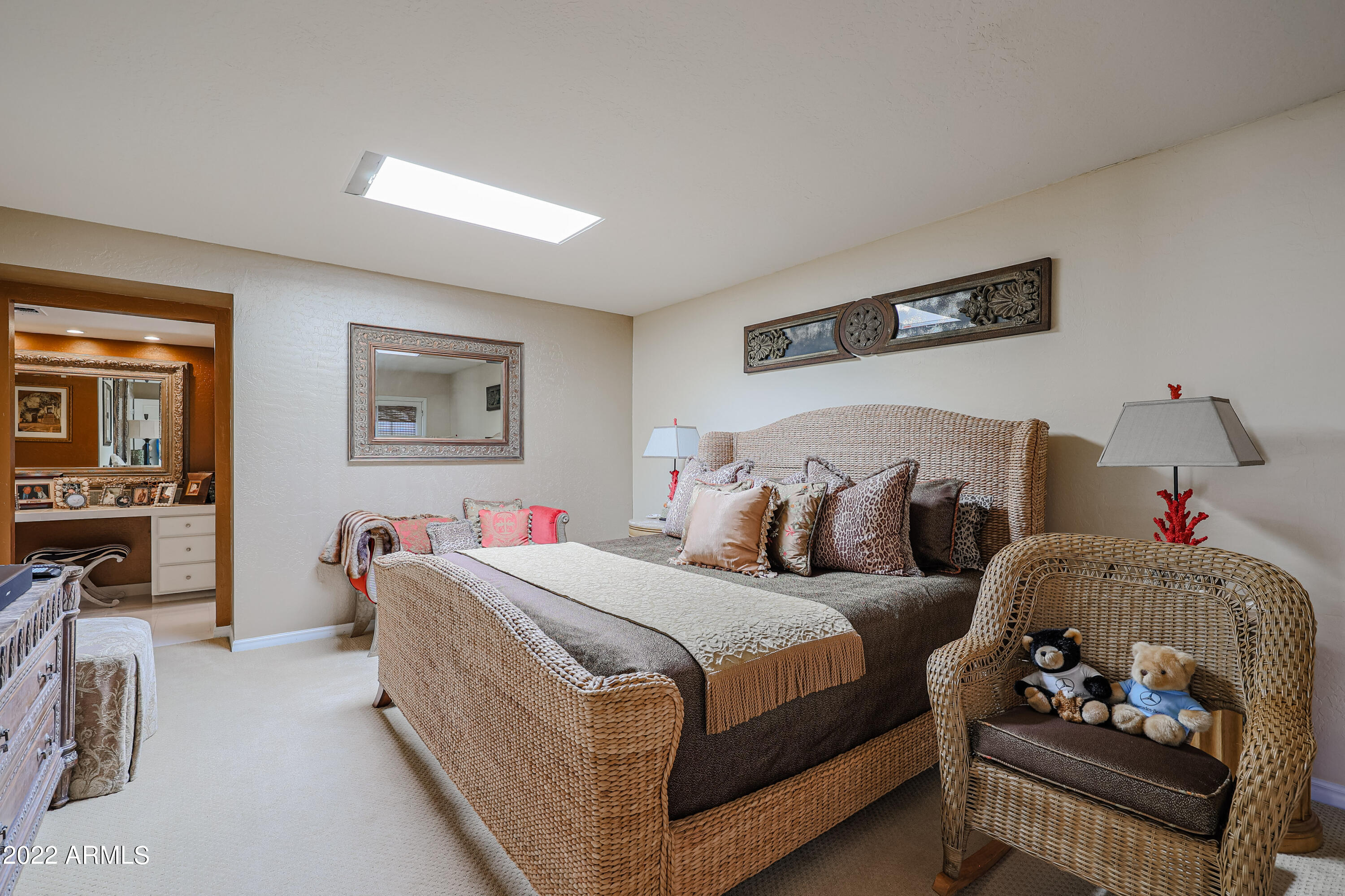 1029 W Cactus Wren Drive