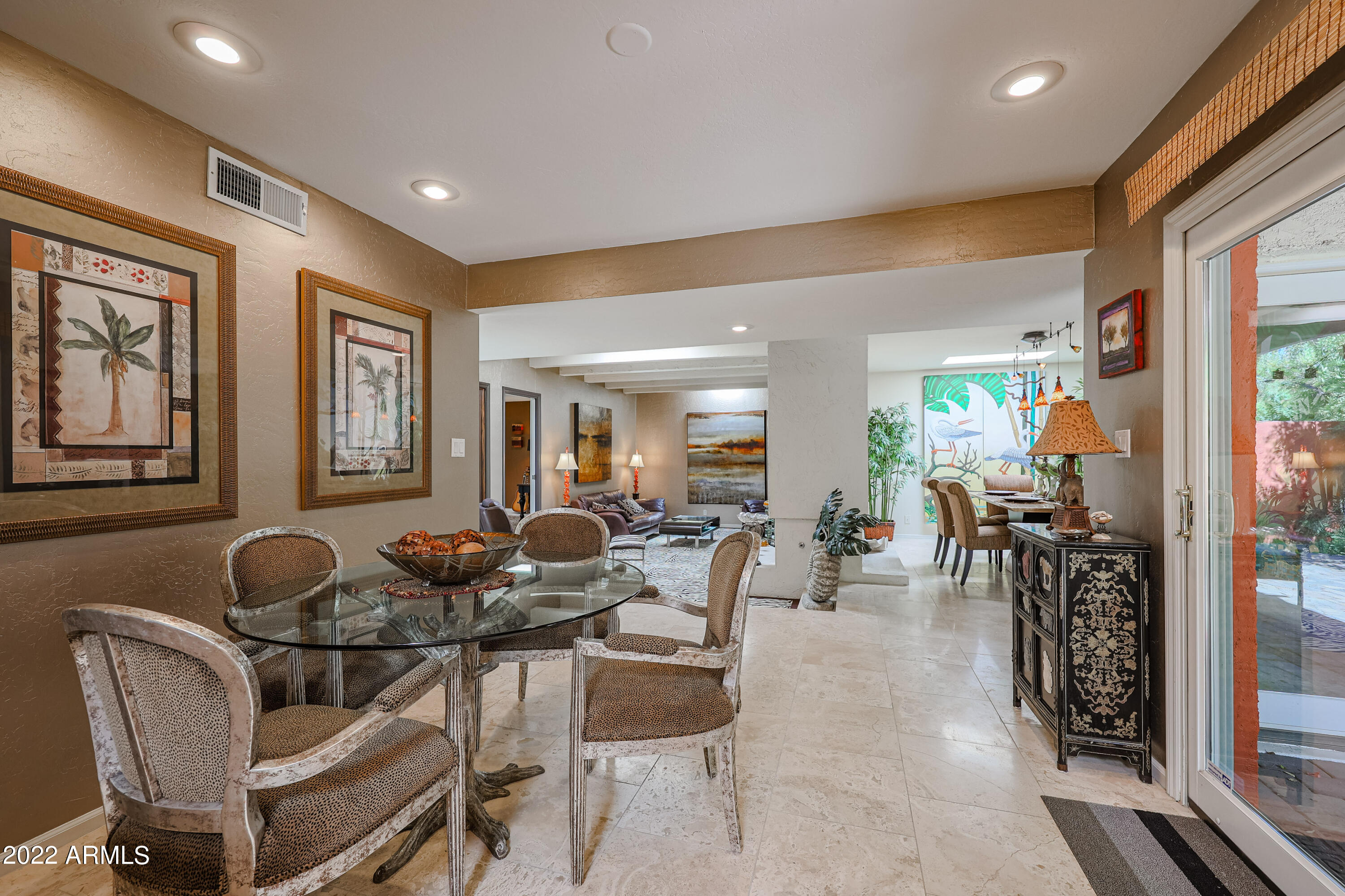 1029 W Cactus Wren Drive