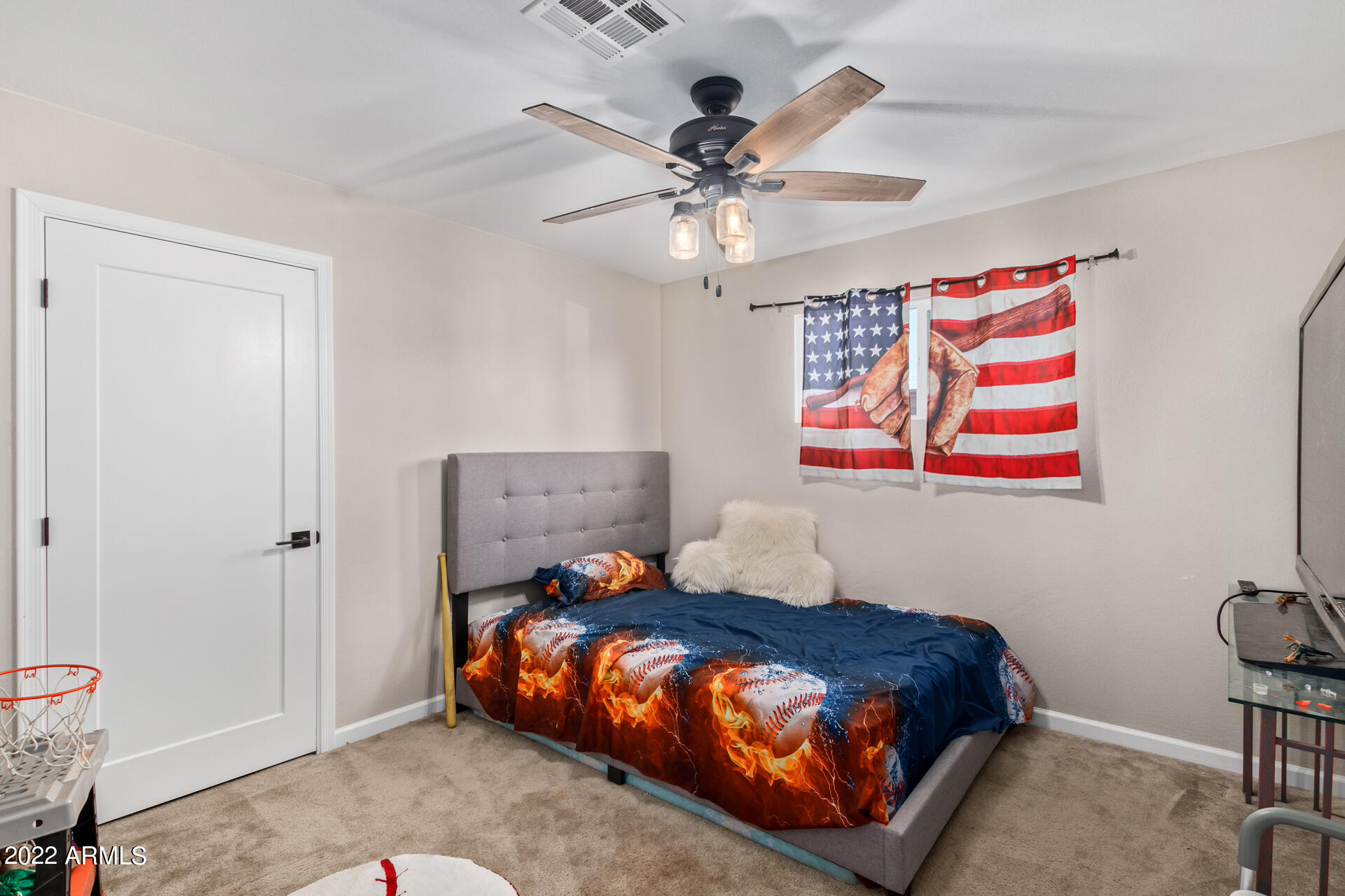437 N 96TH Place