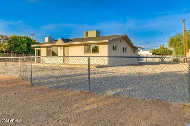 437 N 96TH Place