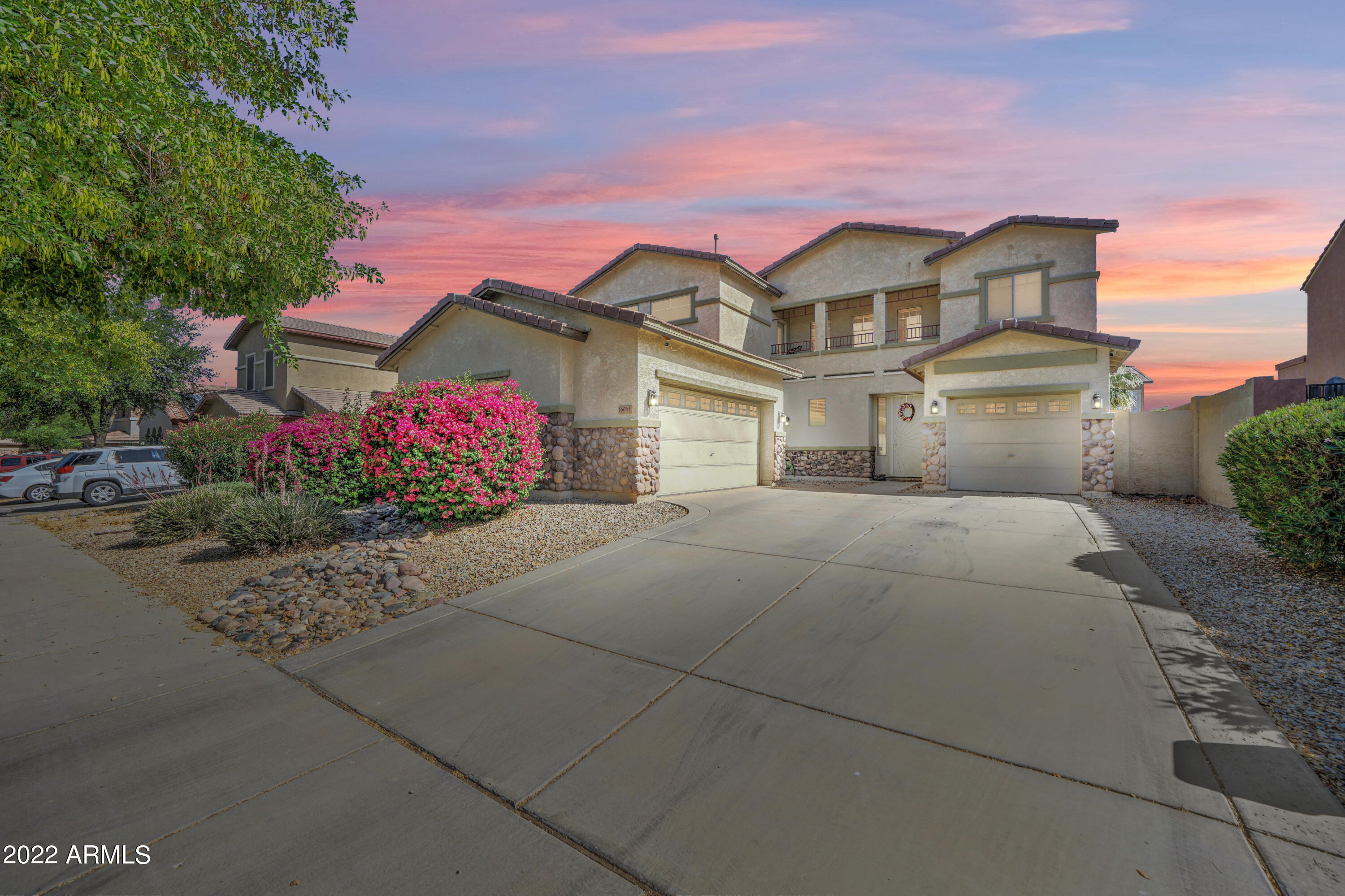 16065 W YUCATAN Drive
