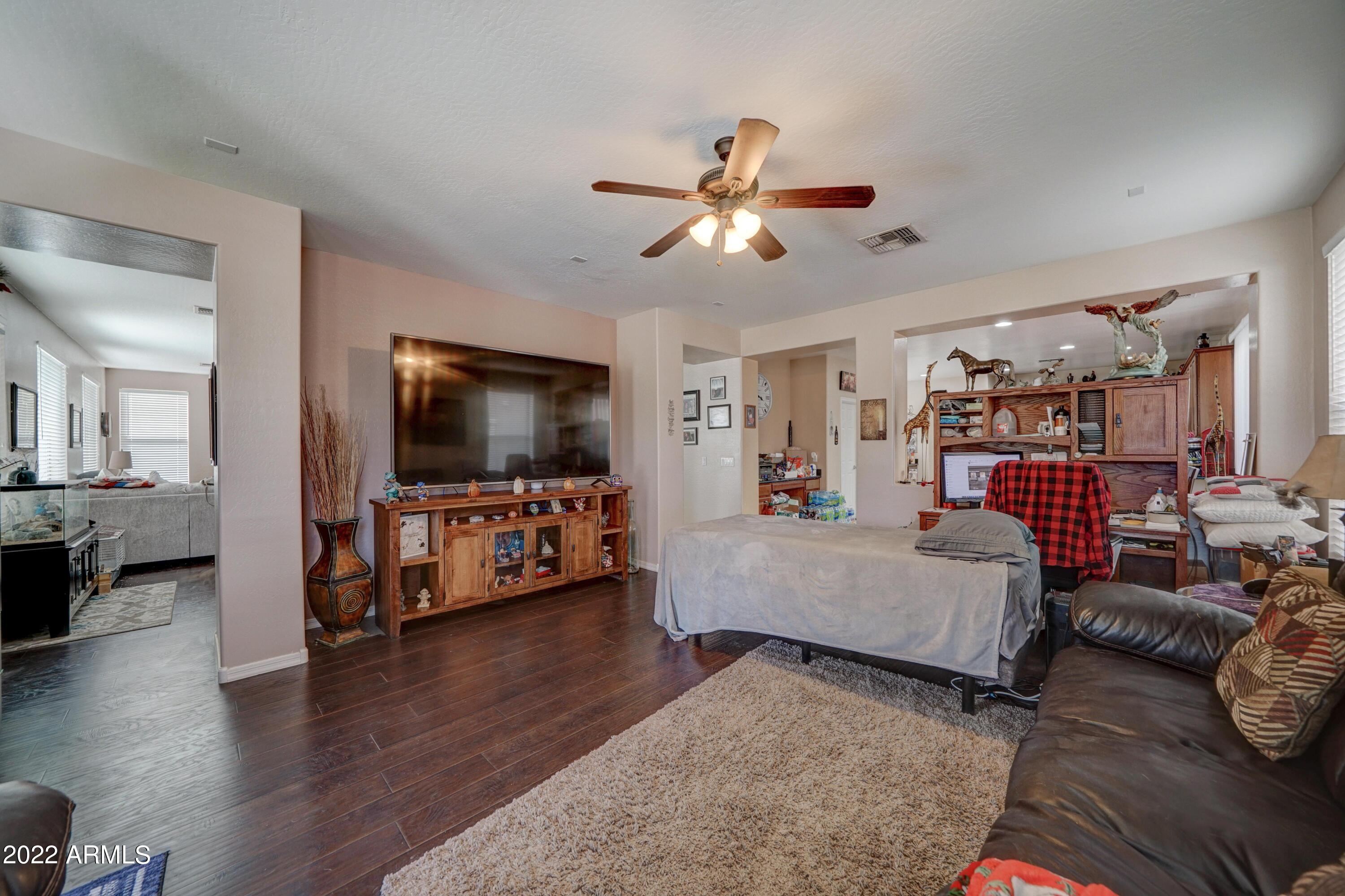16065 W YUCATAN Drive
