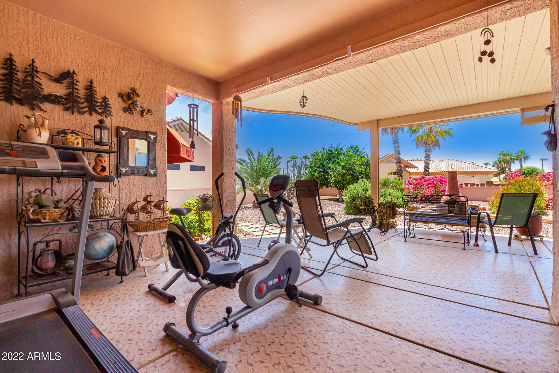 22912 N LA PAZ Lane
