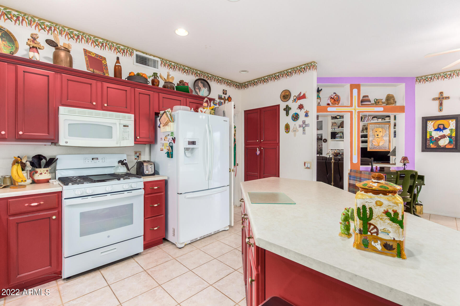 22912 N LA PAZ Lane