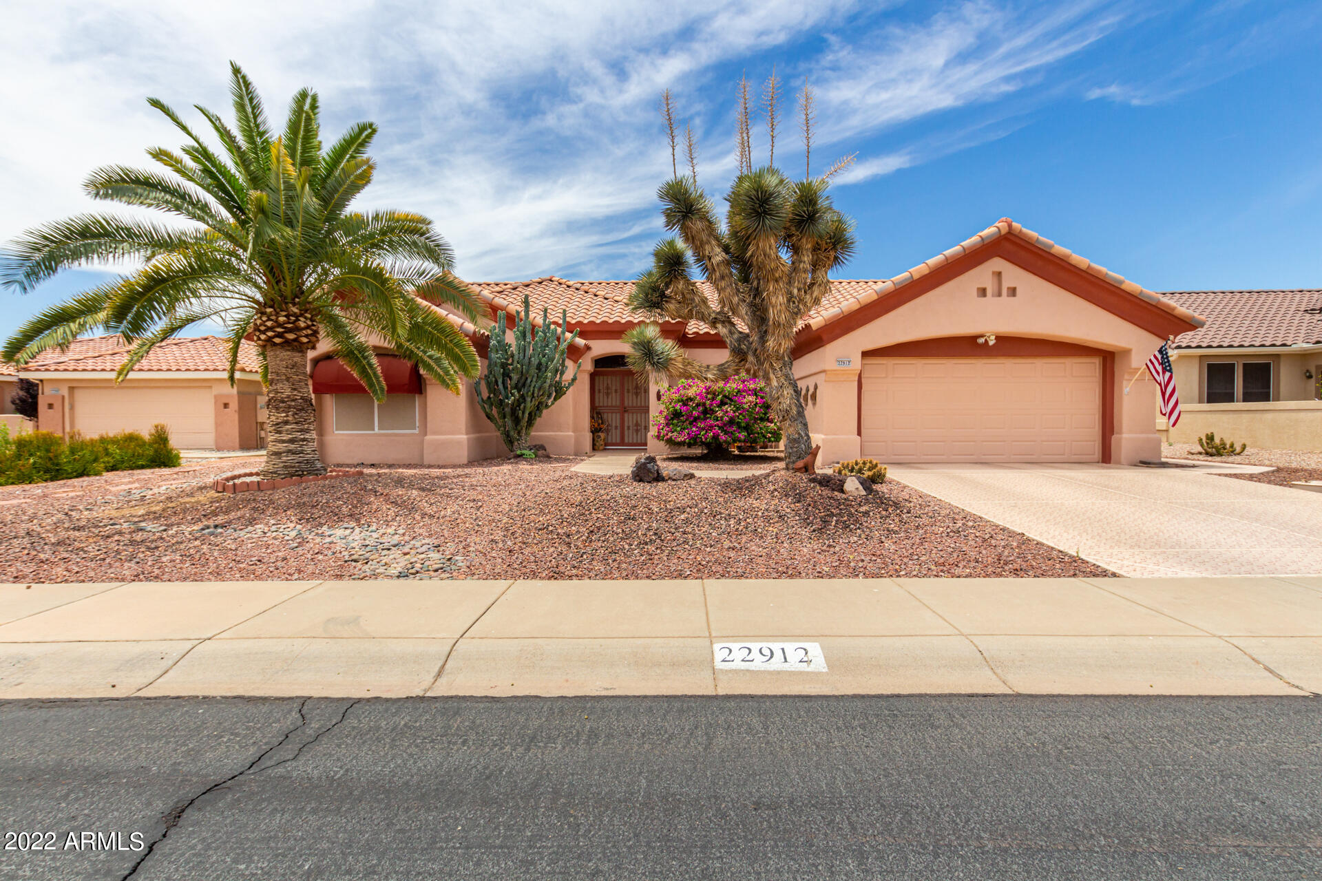 22912 N LA PAZ Lane
