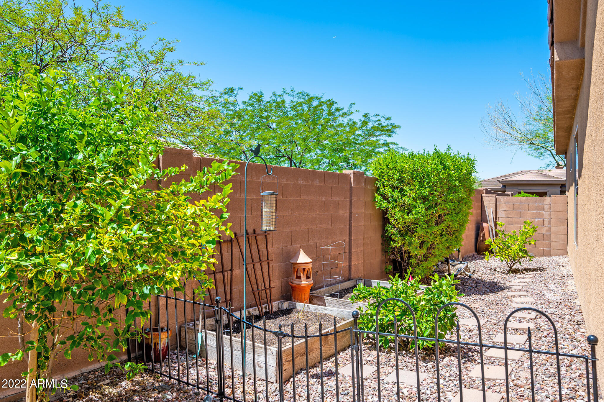 41817 N Bridlewood Way