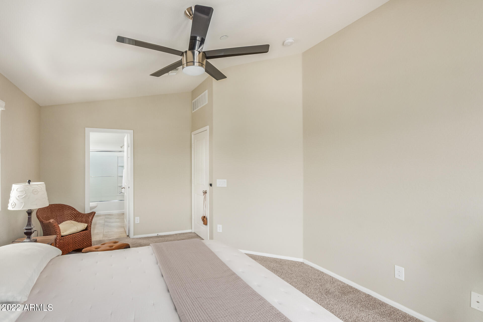2725 E Mine Creek Road Unit: 2162