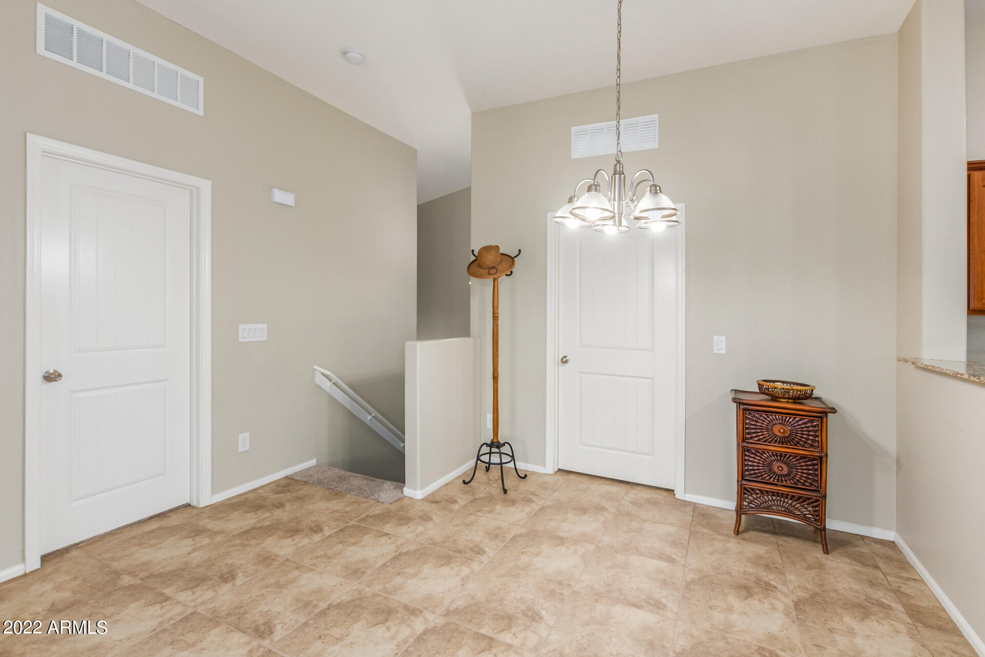 2725 E Mine Creek Road Unit: 2162