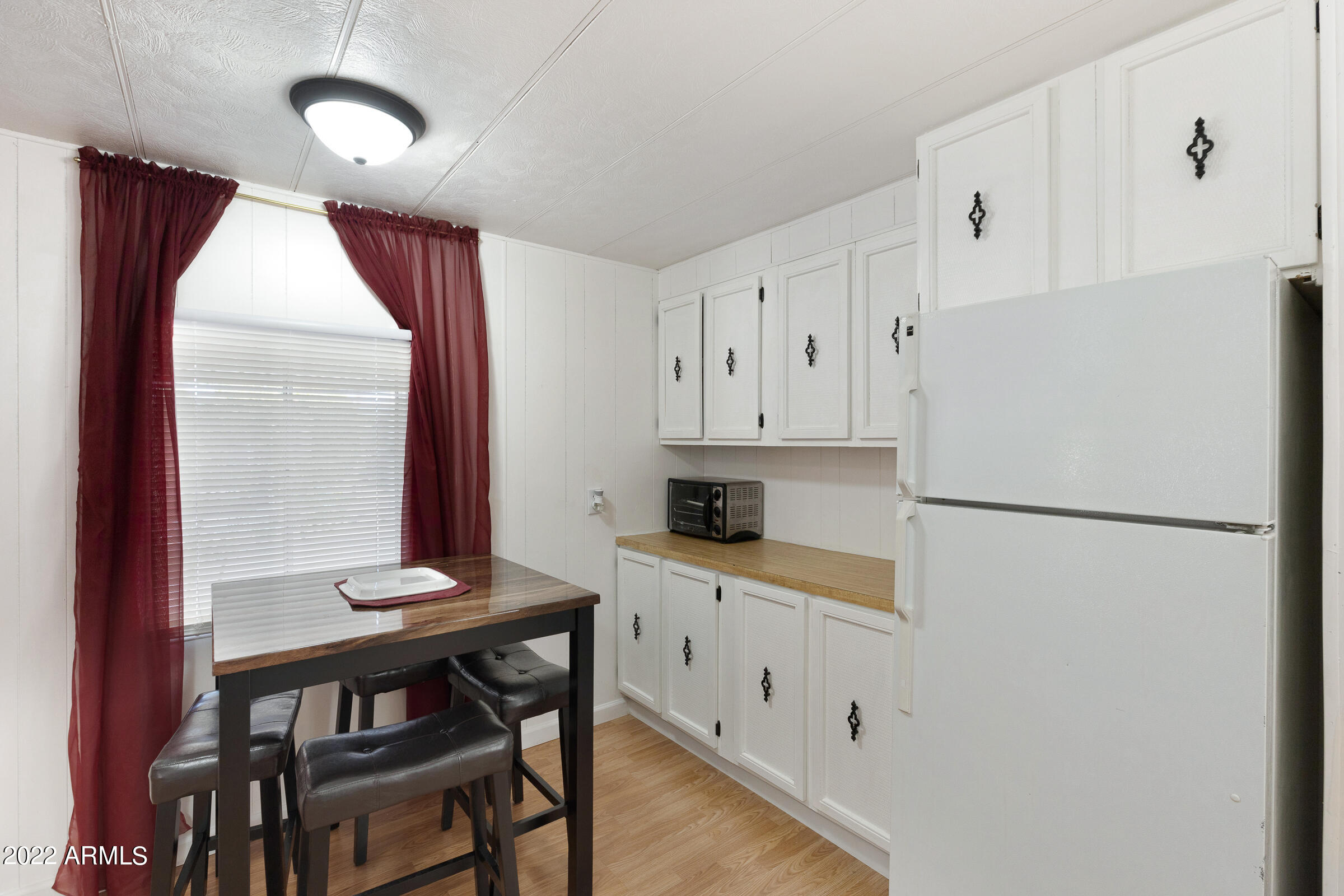 9501 E Broadway Road Unit: 3