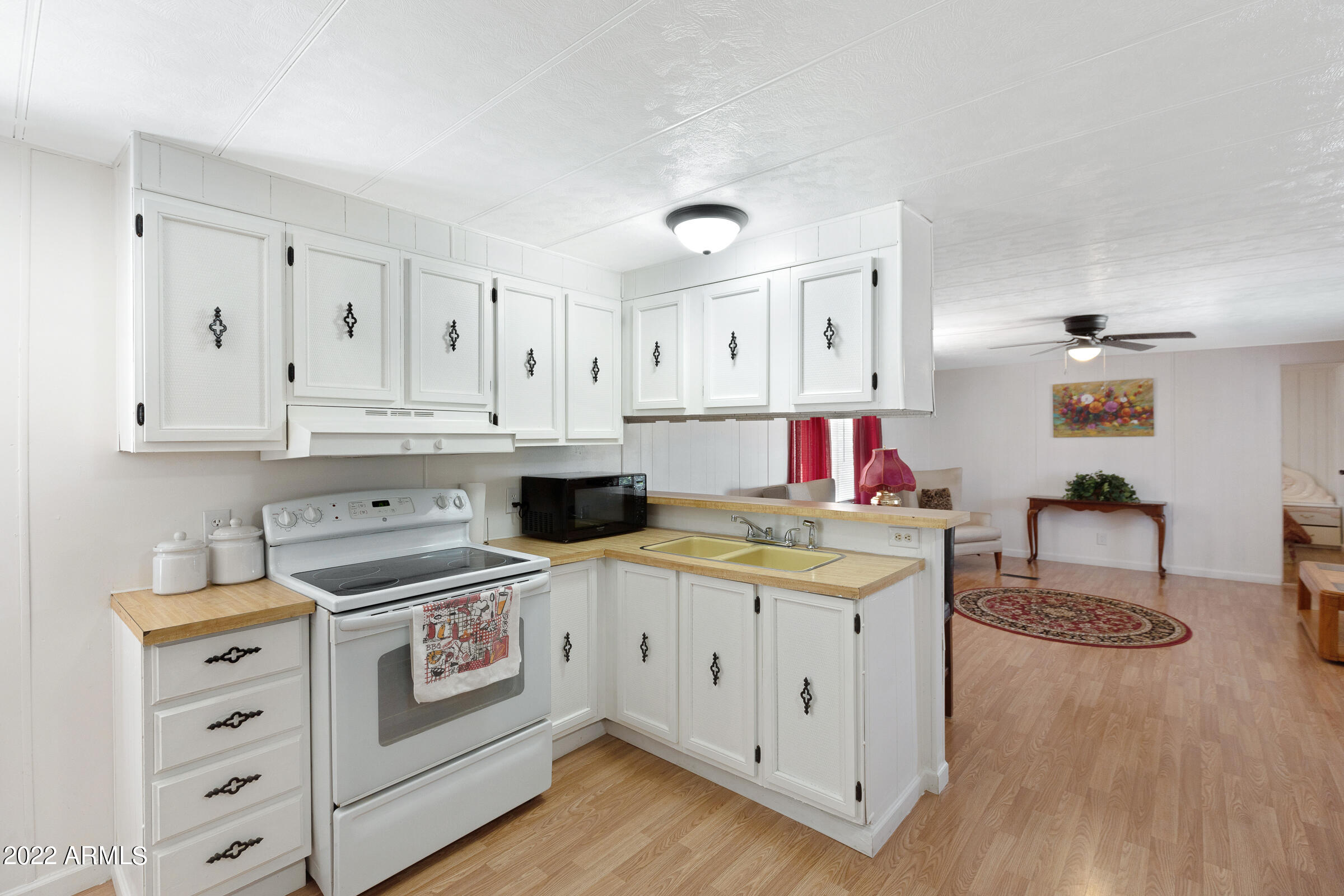 9501 E Broadway Road Unit: 3