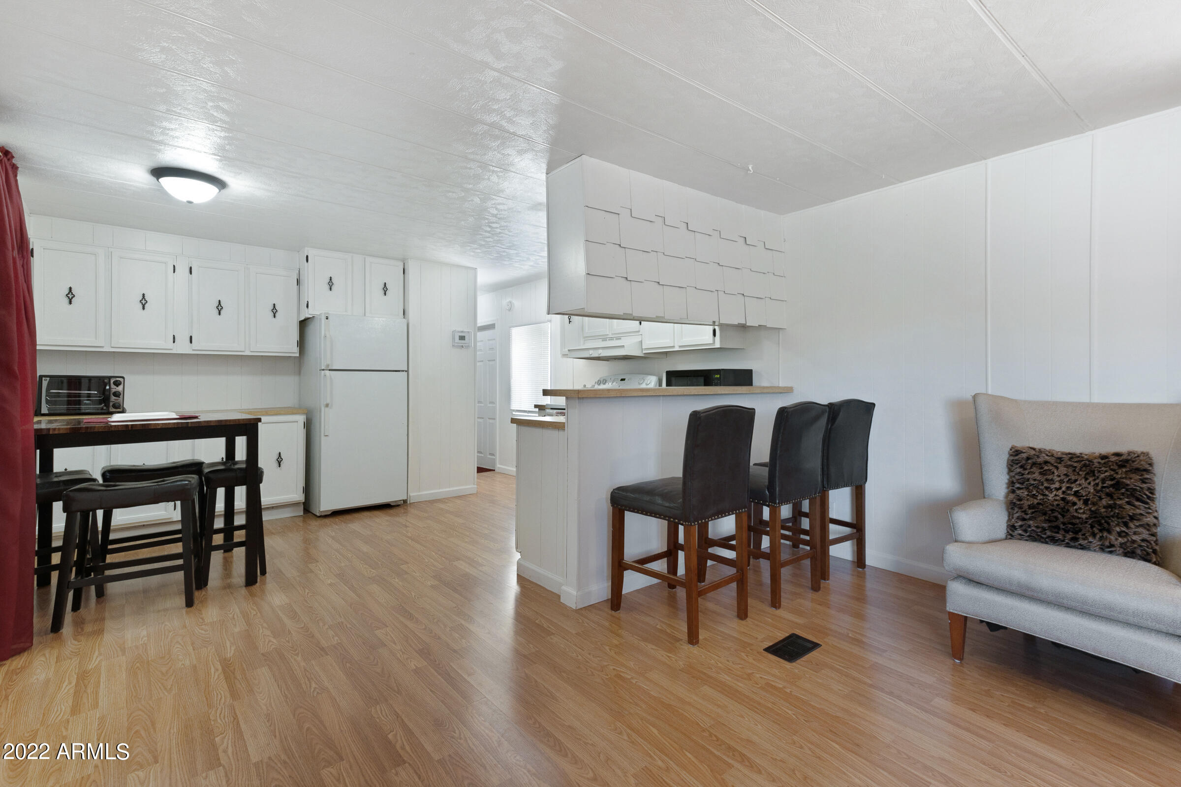 9501 E Broadway Road Unit: 3
