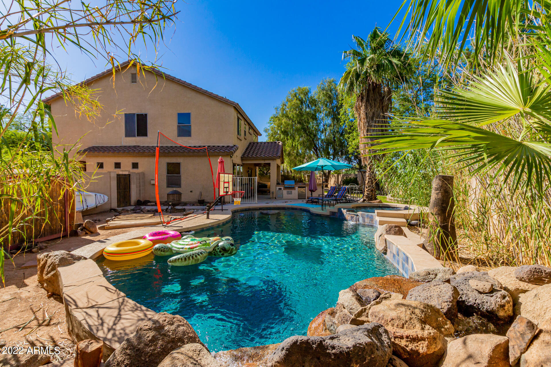 1781 S STARLING Drive