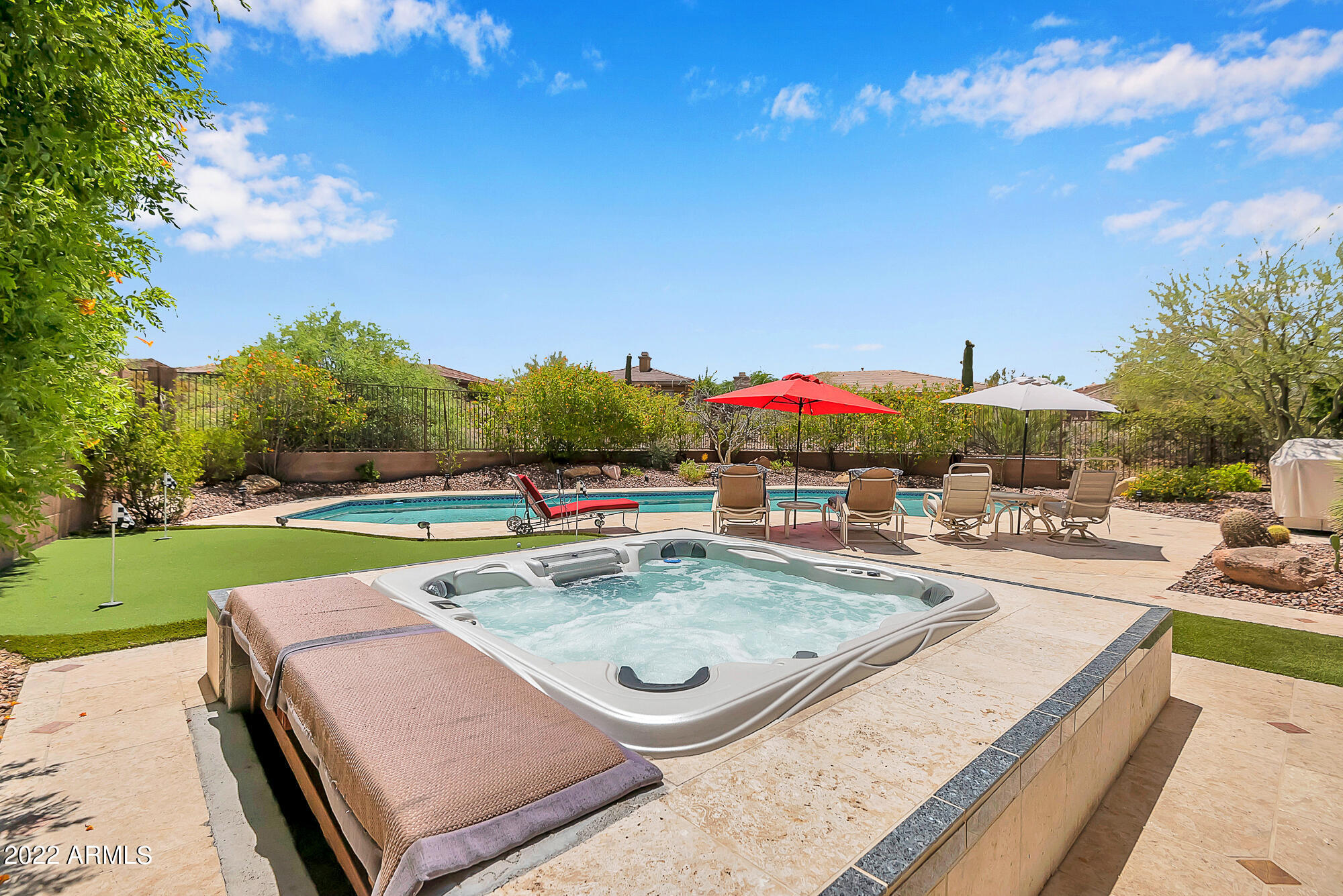42111 N FAIRGREEN Court