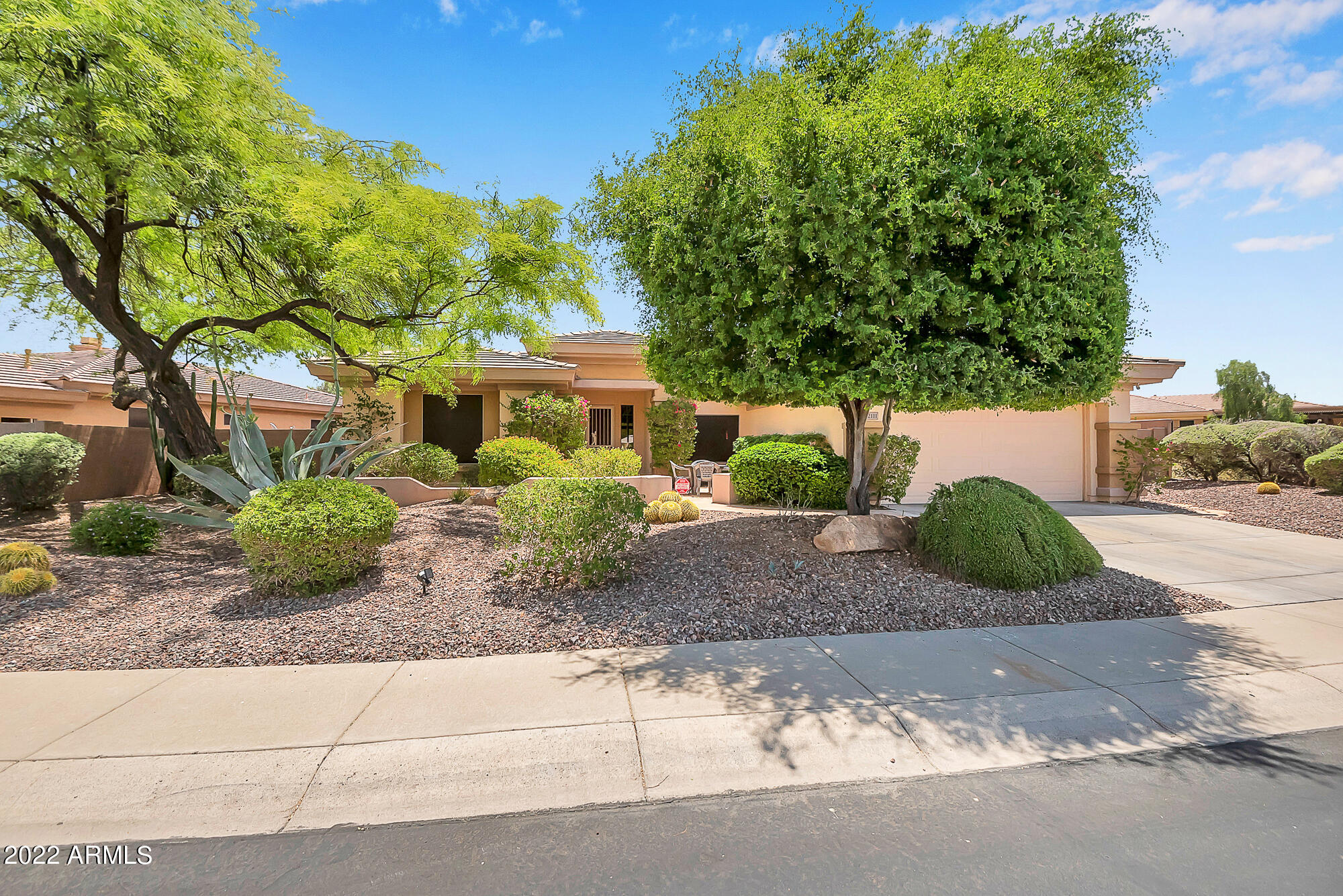 42111 N FAIRGREEN Court