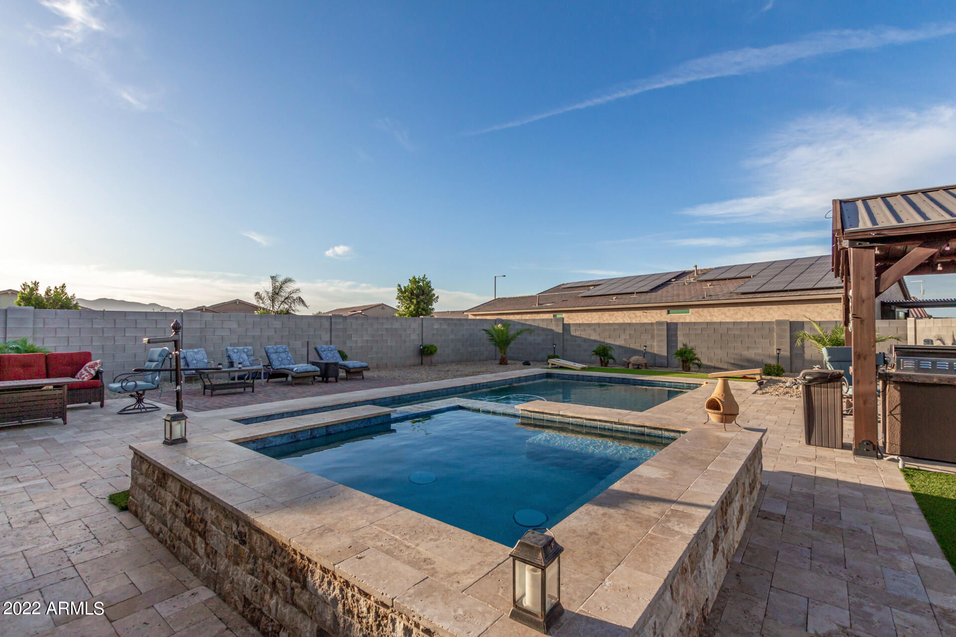 18328 W Golden Court