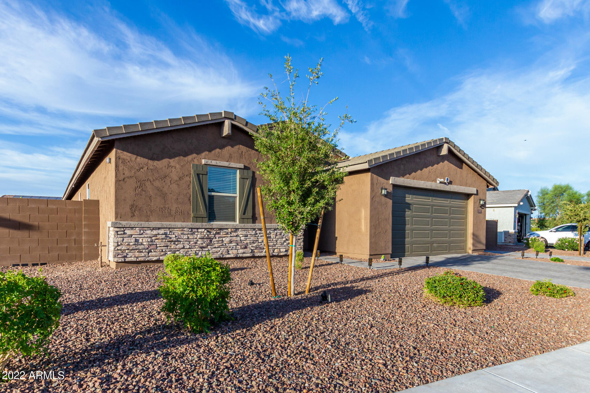 18328 W Golden Court
