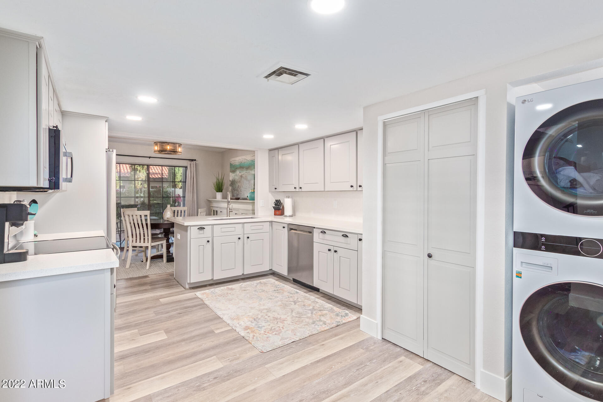 11011 N 92ND Street Unit: 1107