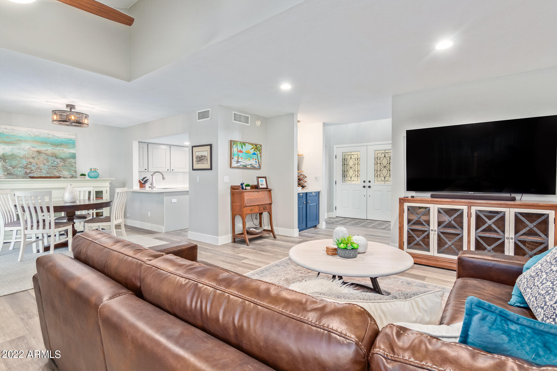 11011 N 92ND Street Unit: 1107