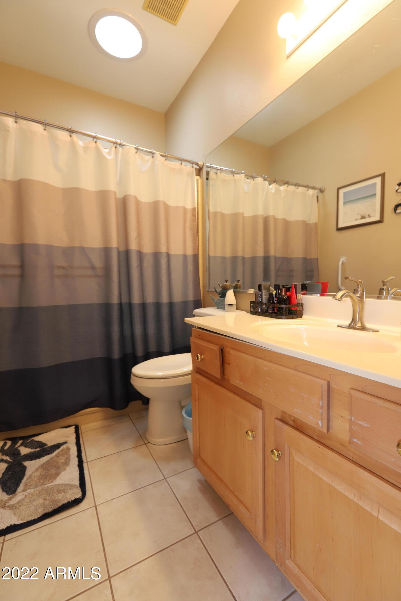 320 S 70th Street Unit: 1