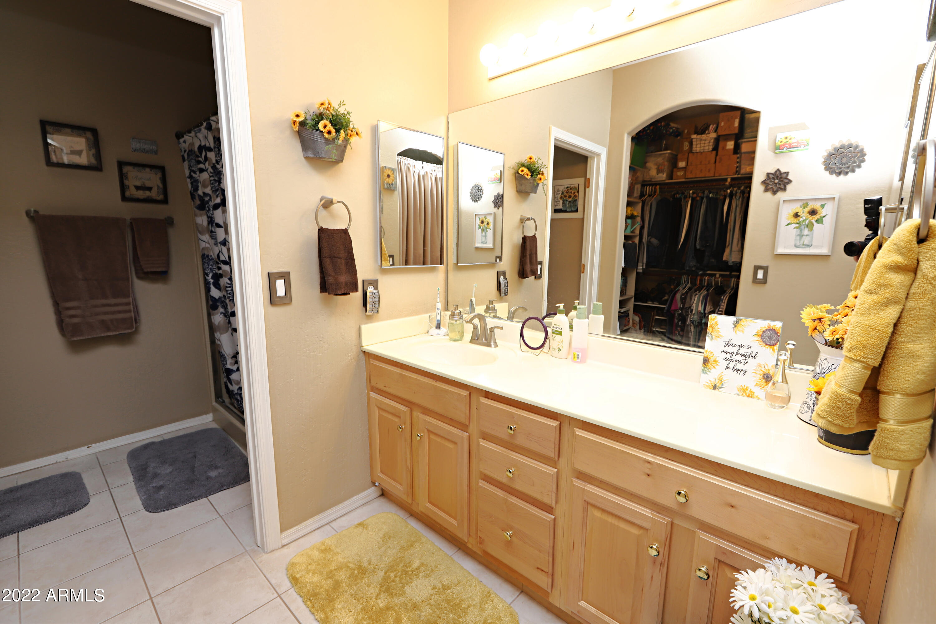 320 S 70th Street Unit: 1
