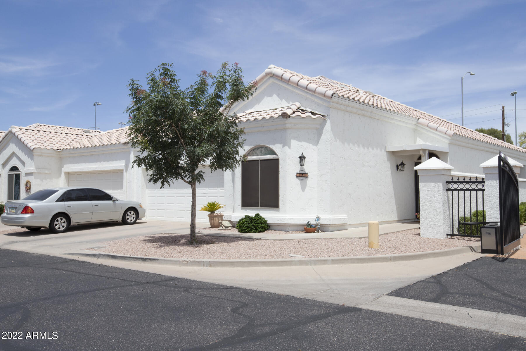 320 S 70th Street Unit: 1