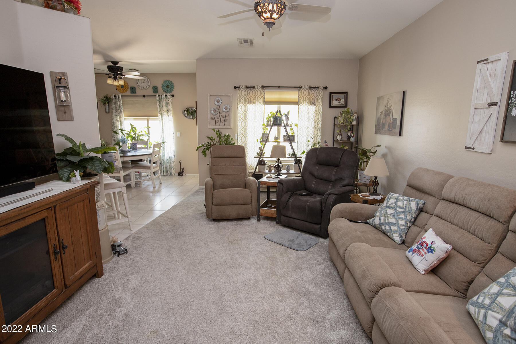 320 S 70th Street Unit: 1