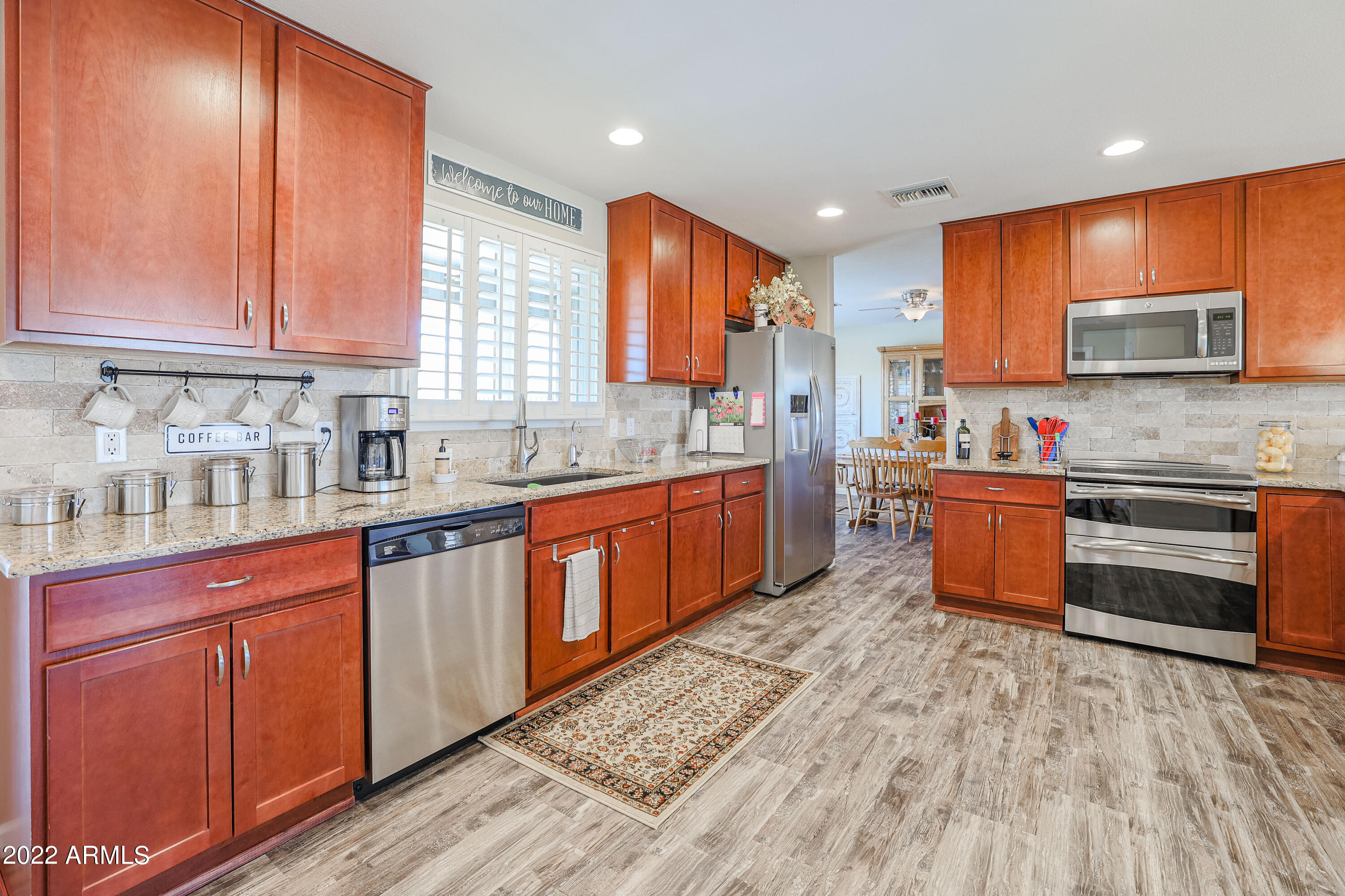 12530 W PINETOP Drive