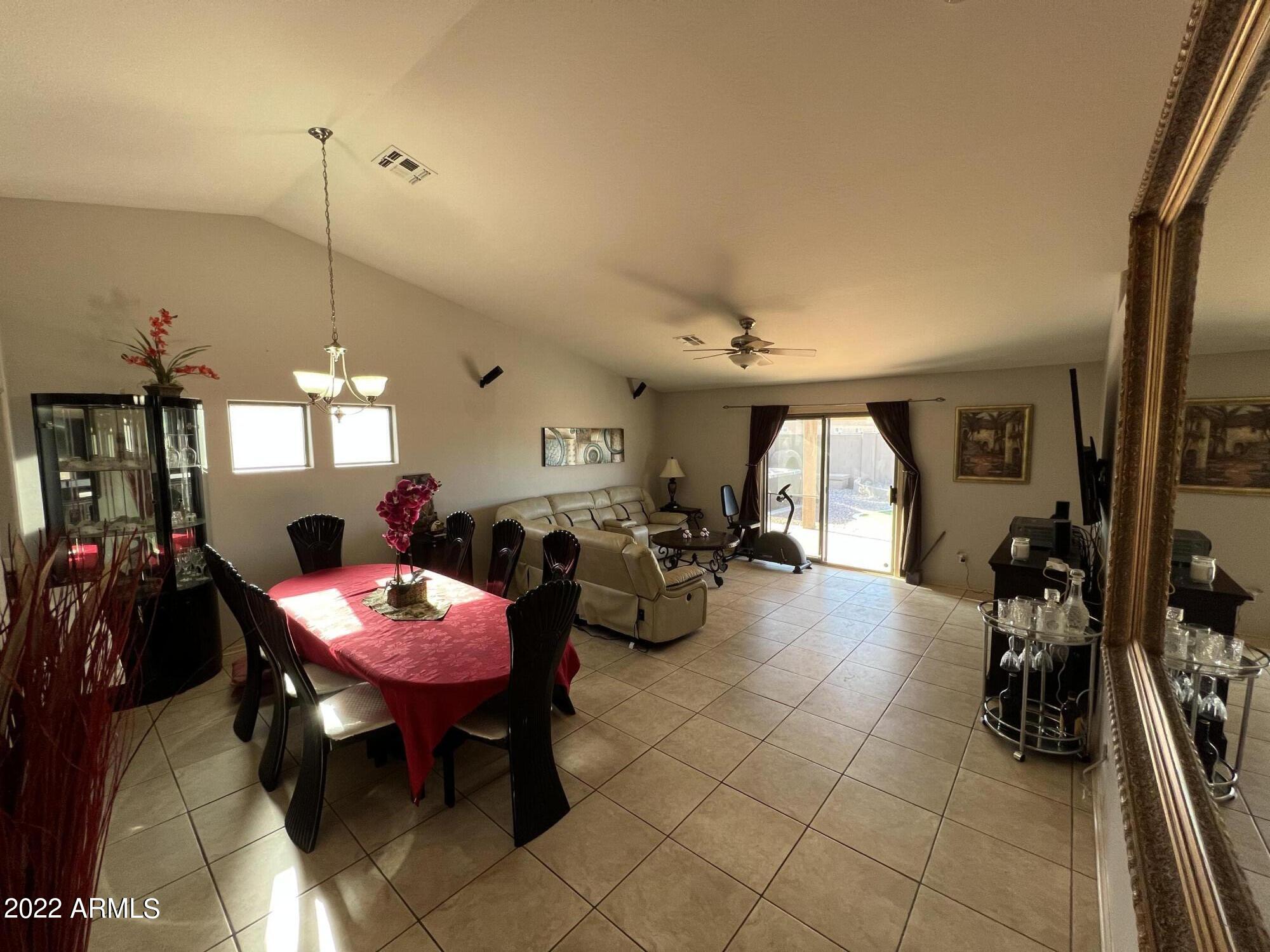 11162 W MANZANITA Drive
