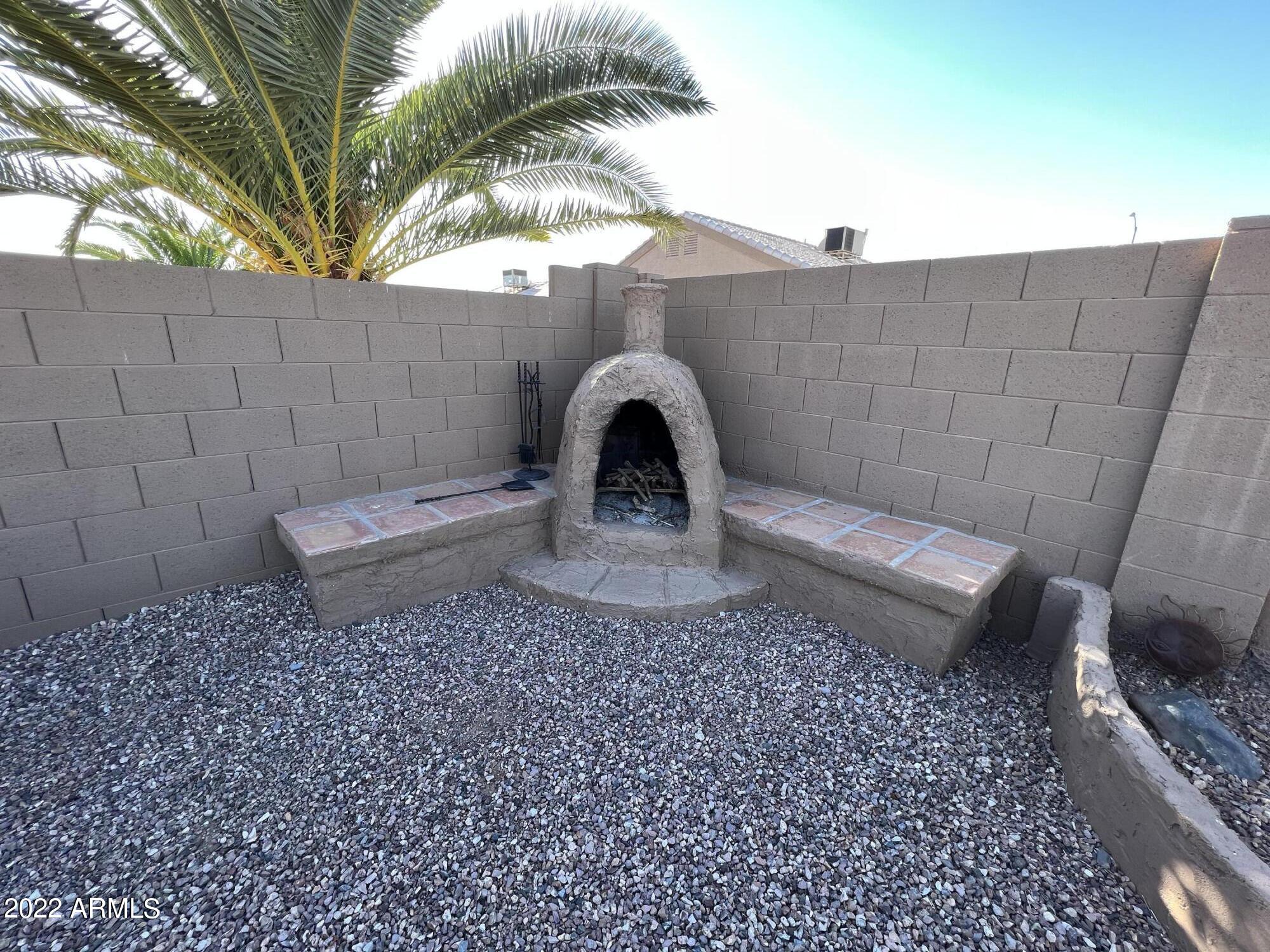 11162 W MANZANITA Drive
