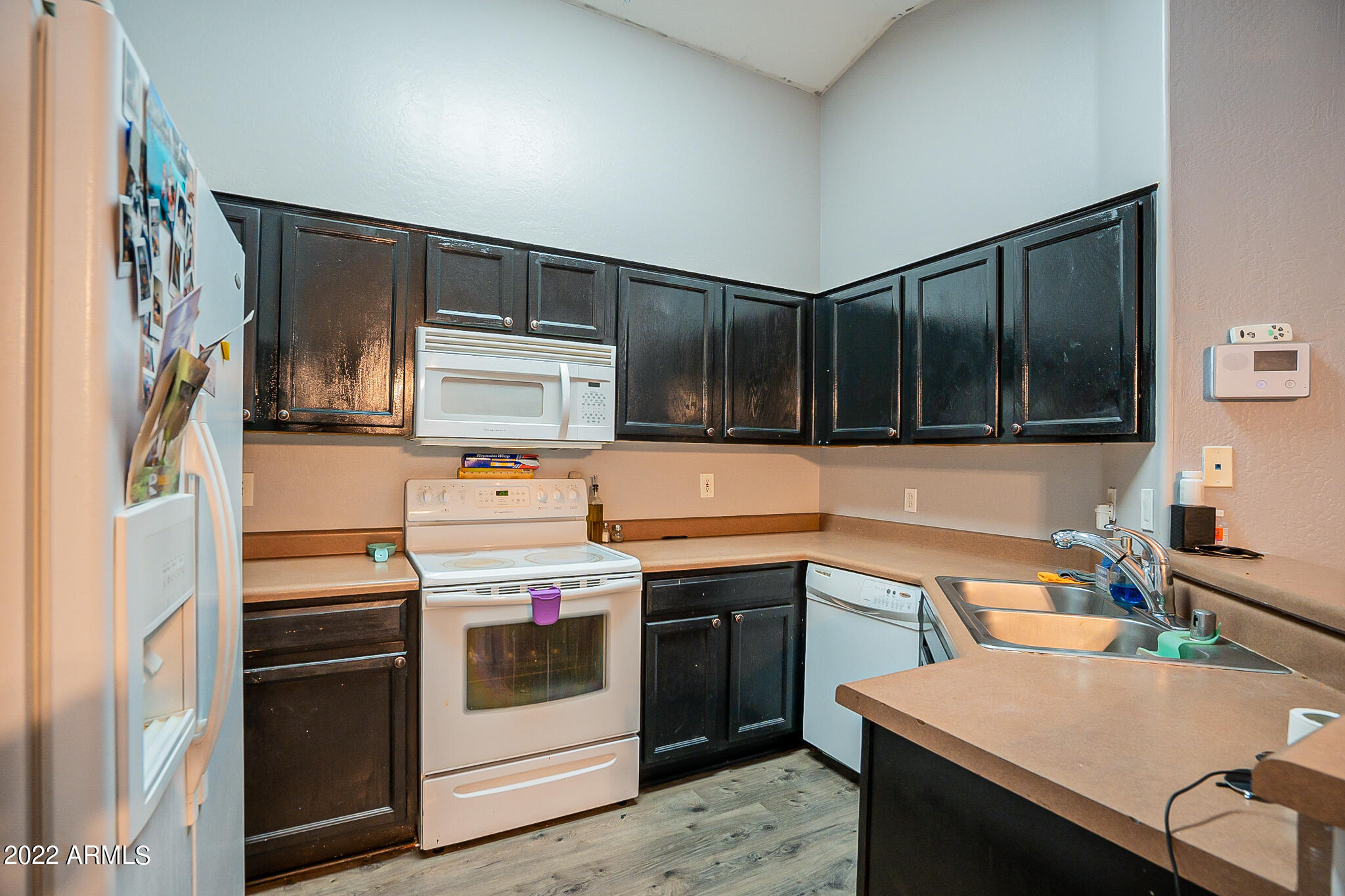 15808 W Yavapai Street