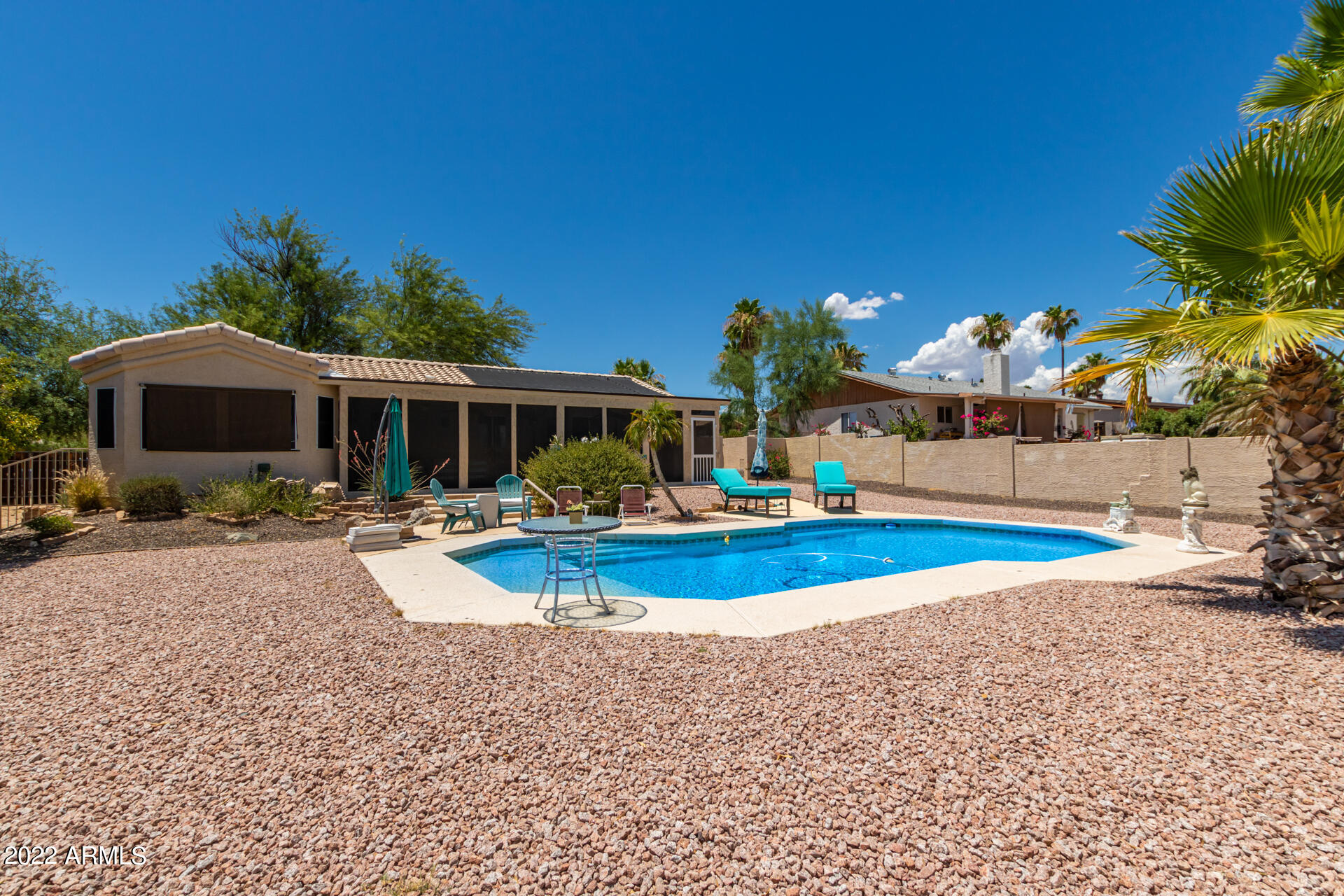 14423 N EL PUEBLO Boulevard