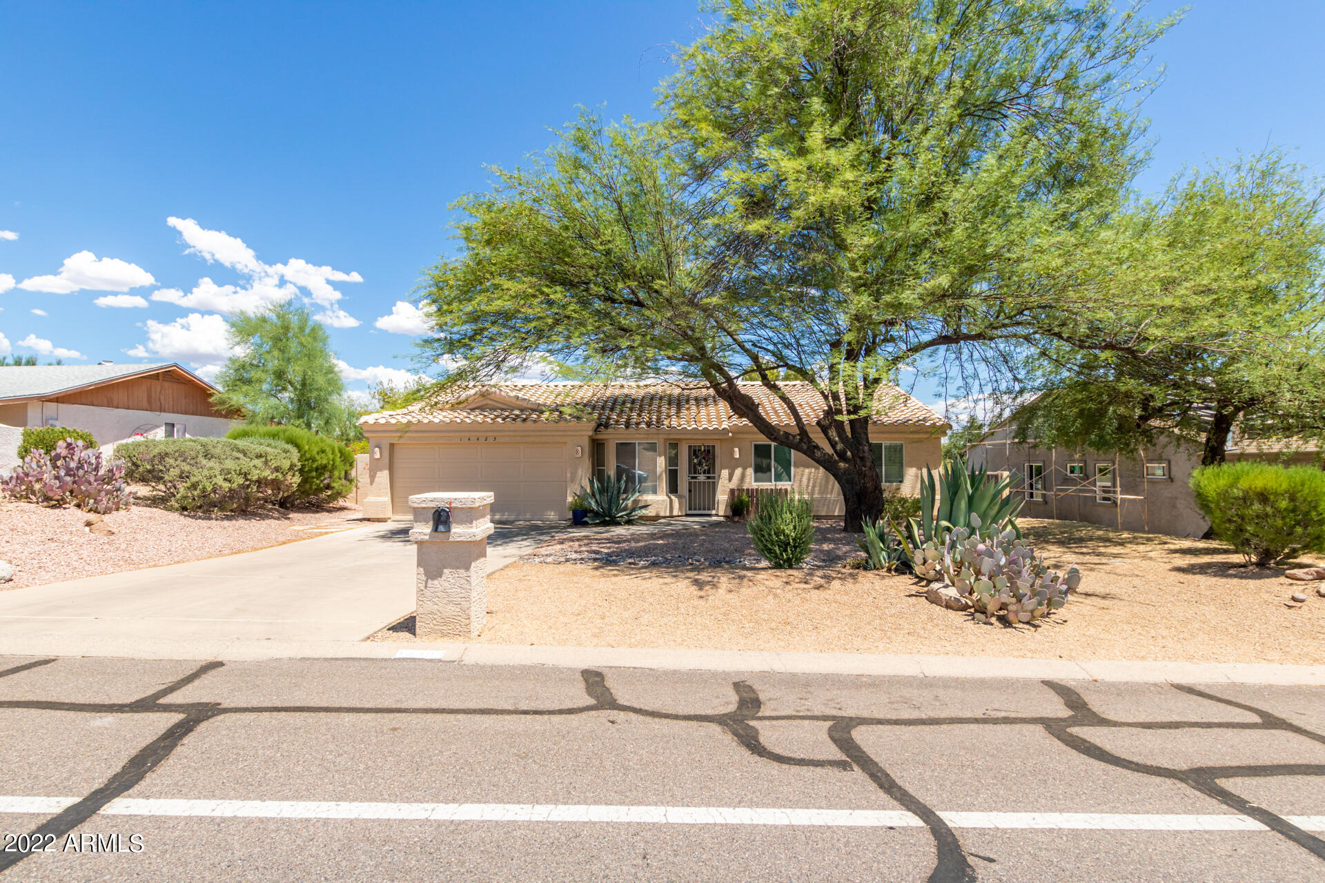 14423 N EL PUEBLO Boulevard