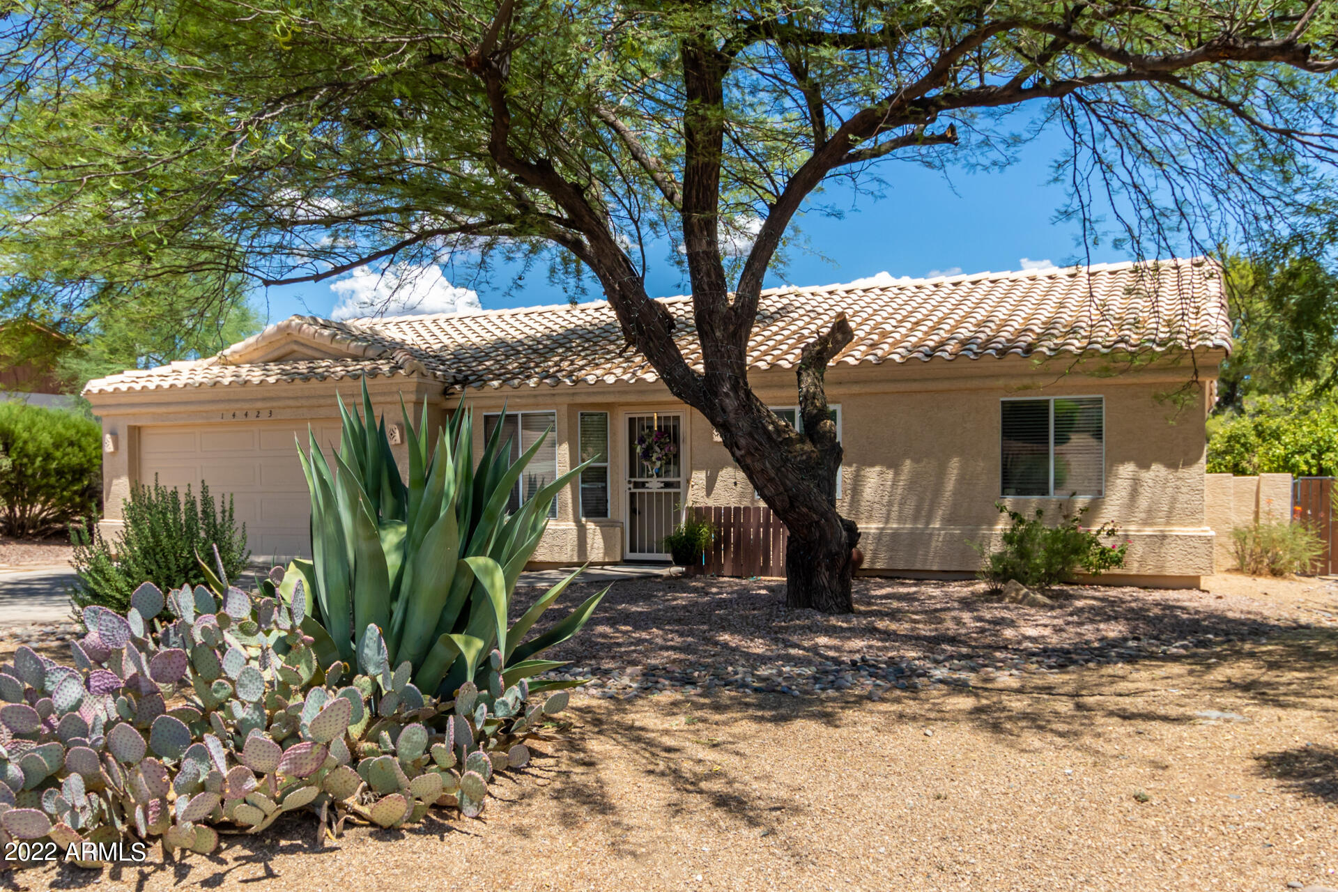 14423 N EL PUEBLO Boulevard