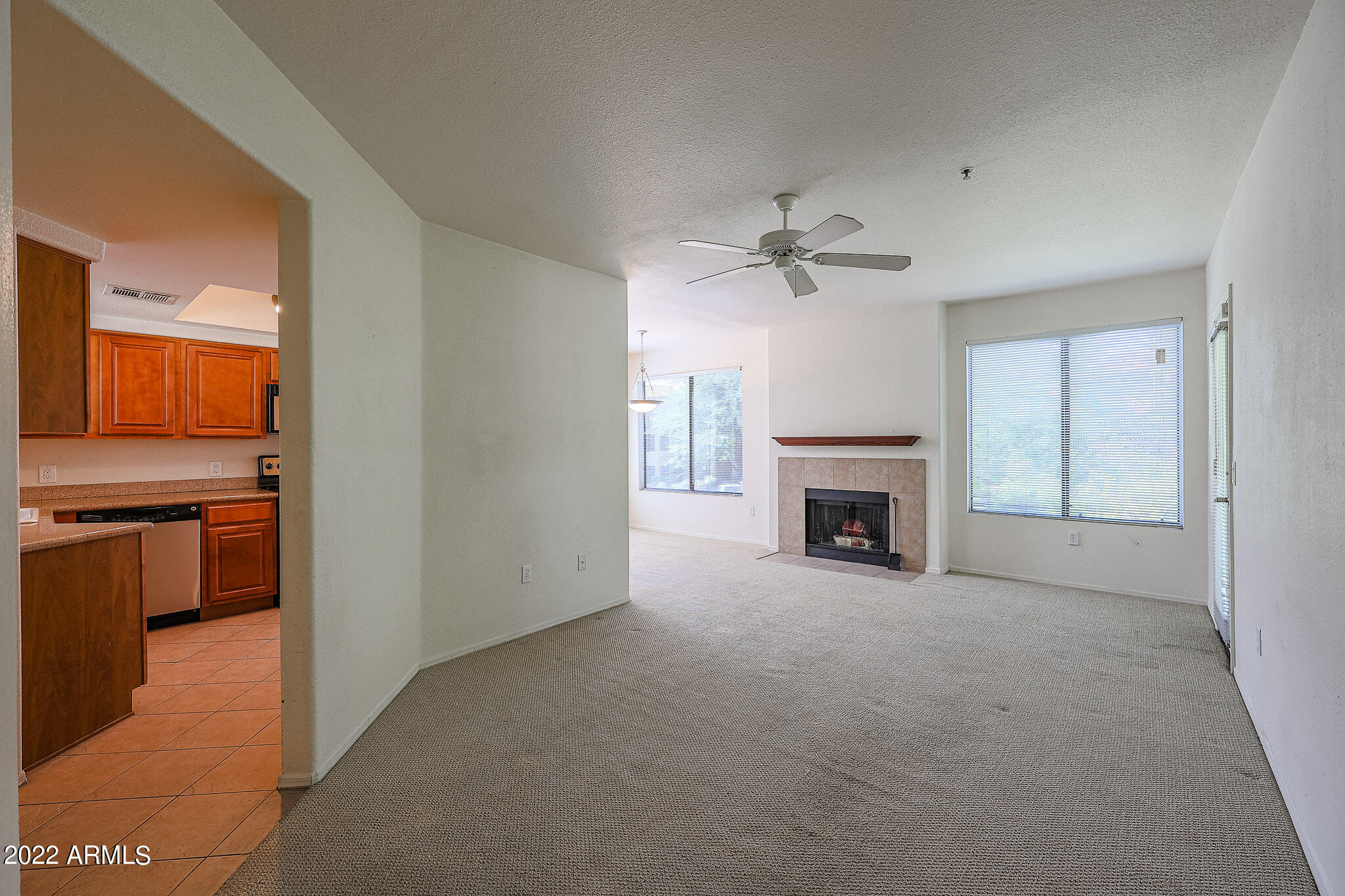 4925 E DESERT COVE Avenue Unit: 255