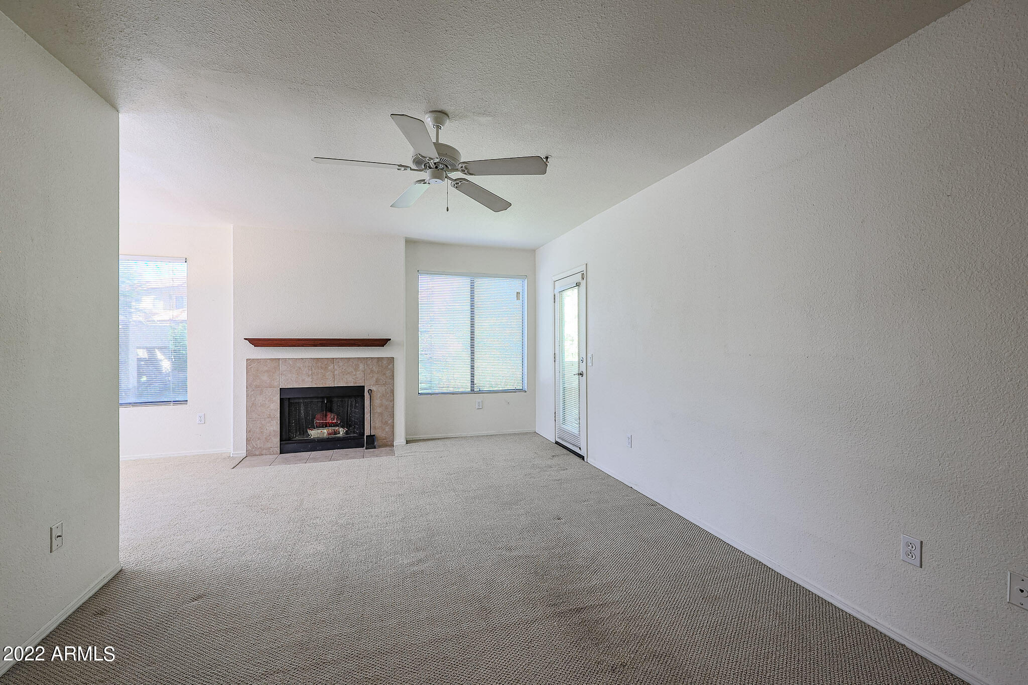 4925 E DESERT COVE Avenue Unit: 255