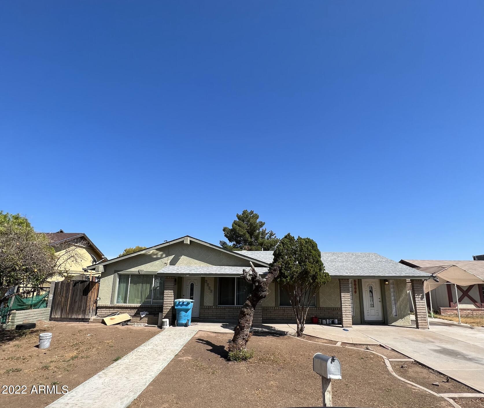 7809 W MONTEREY Way
