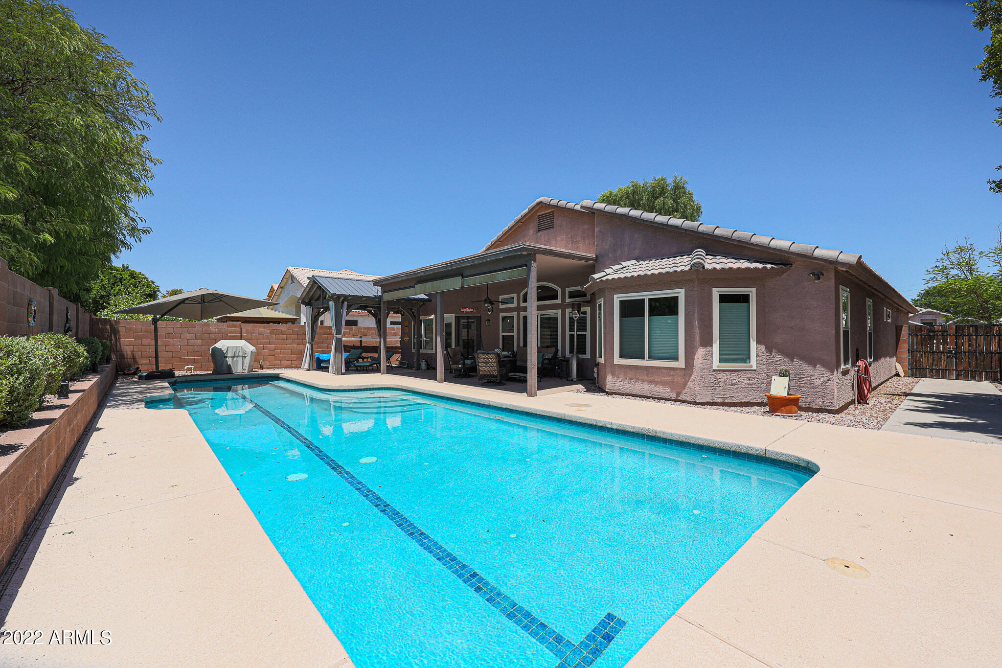 655 W FREMONT Drive