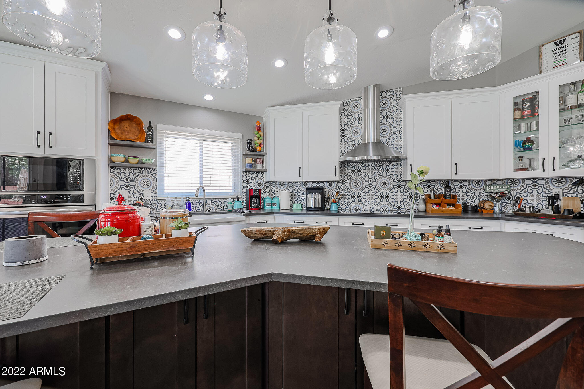 655 W FREMONT Drive
