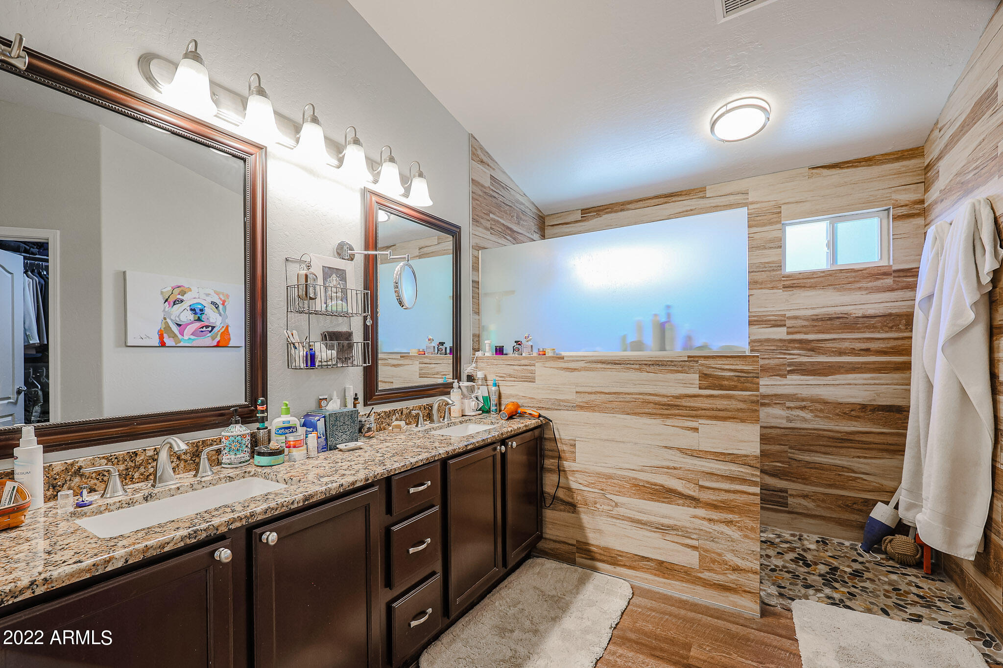 655 W FREMONT Drive