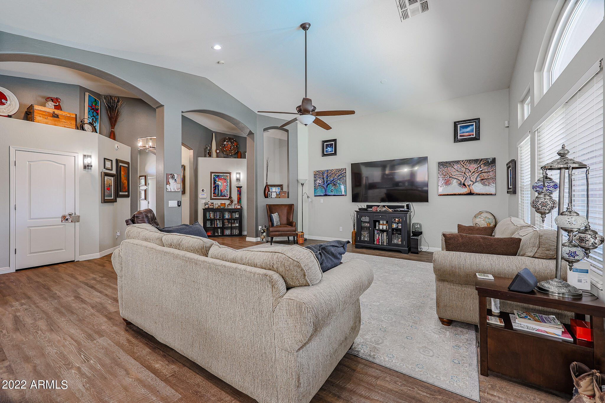 655 W FREMONT Drive