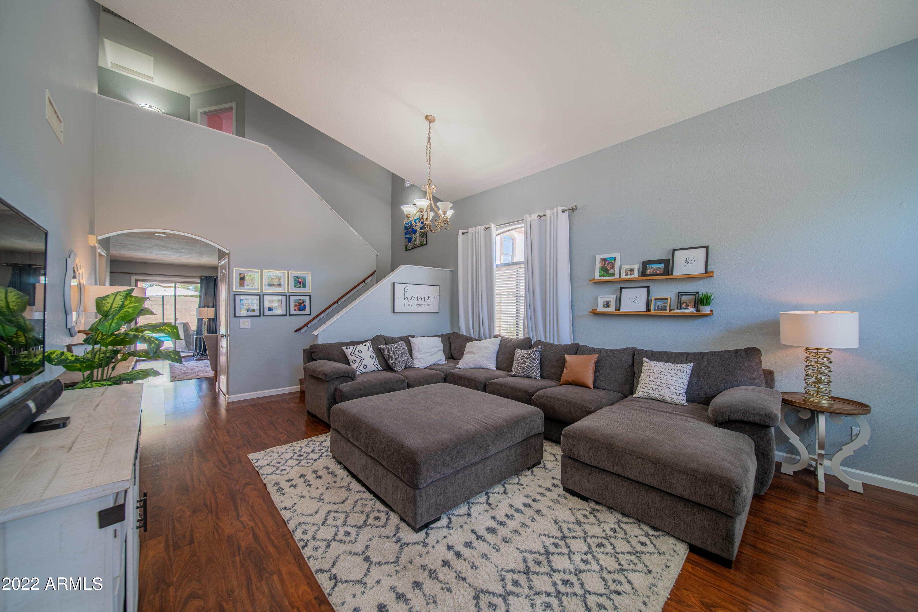 2420 W CORDIA Lane