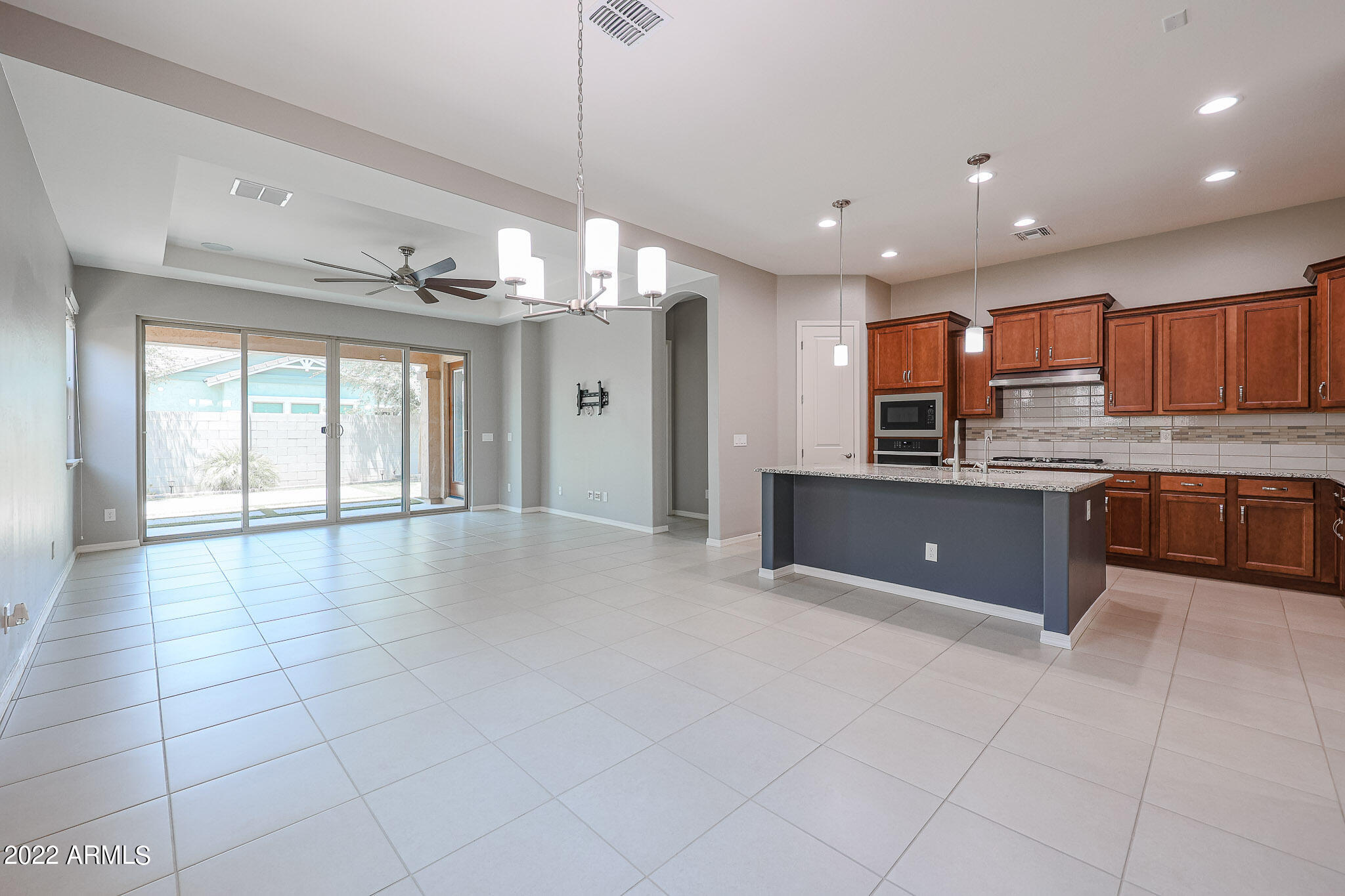 3548 E SPRING WHEAT Lane