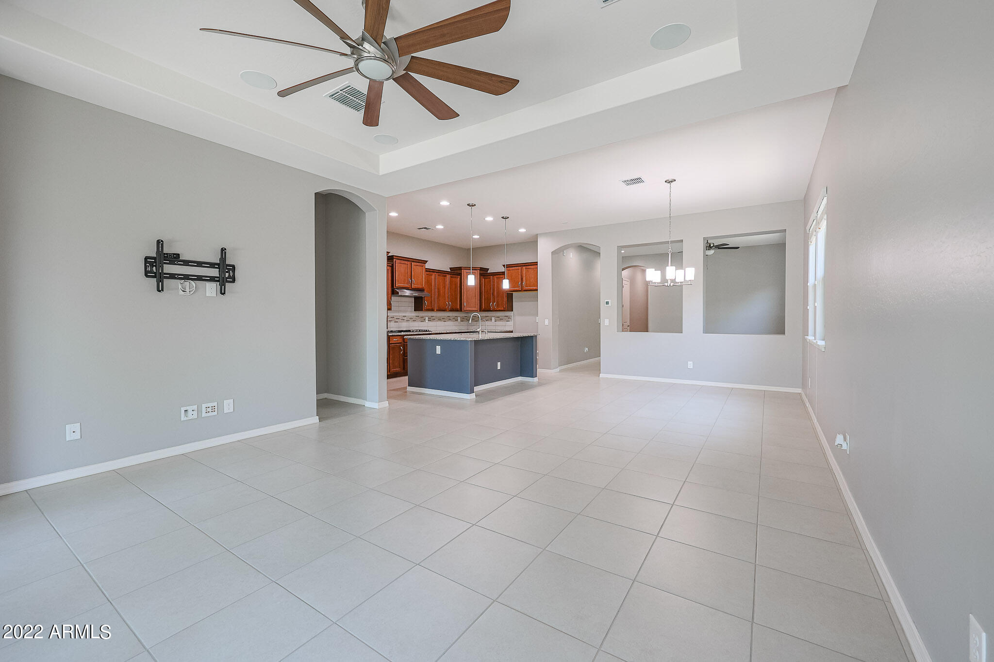 3548 E SPRING WHEAT Lane