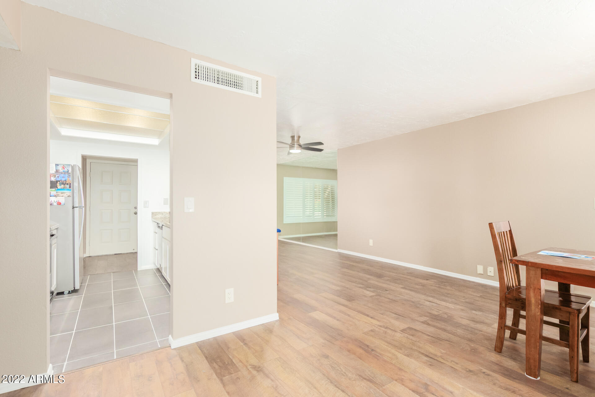 812 E VILLA RITA Drive