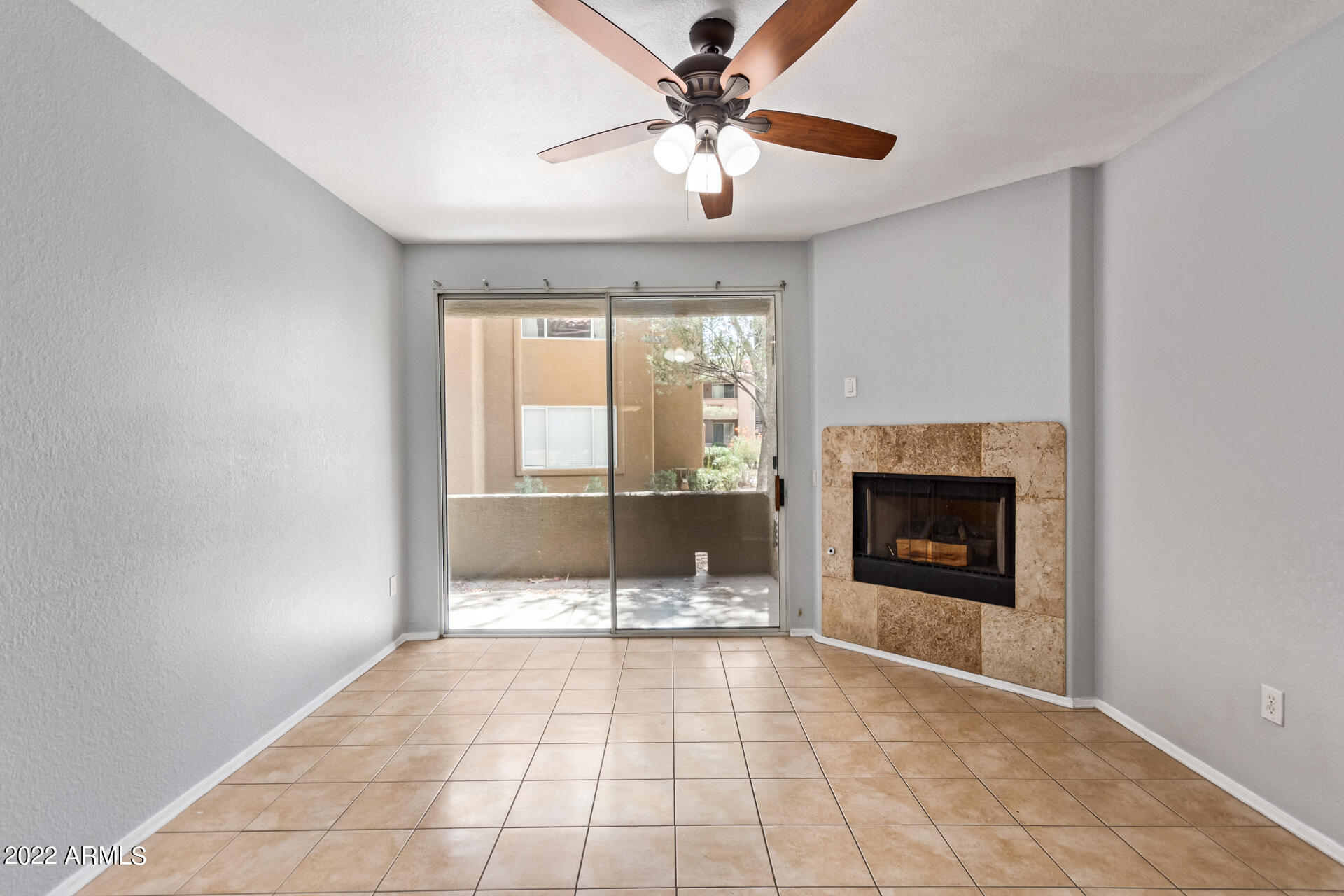 2929 W YORKSHIRE Drive Unit: 1106