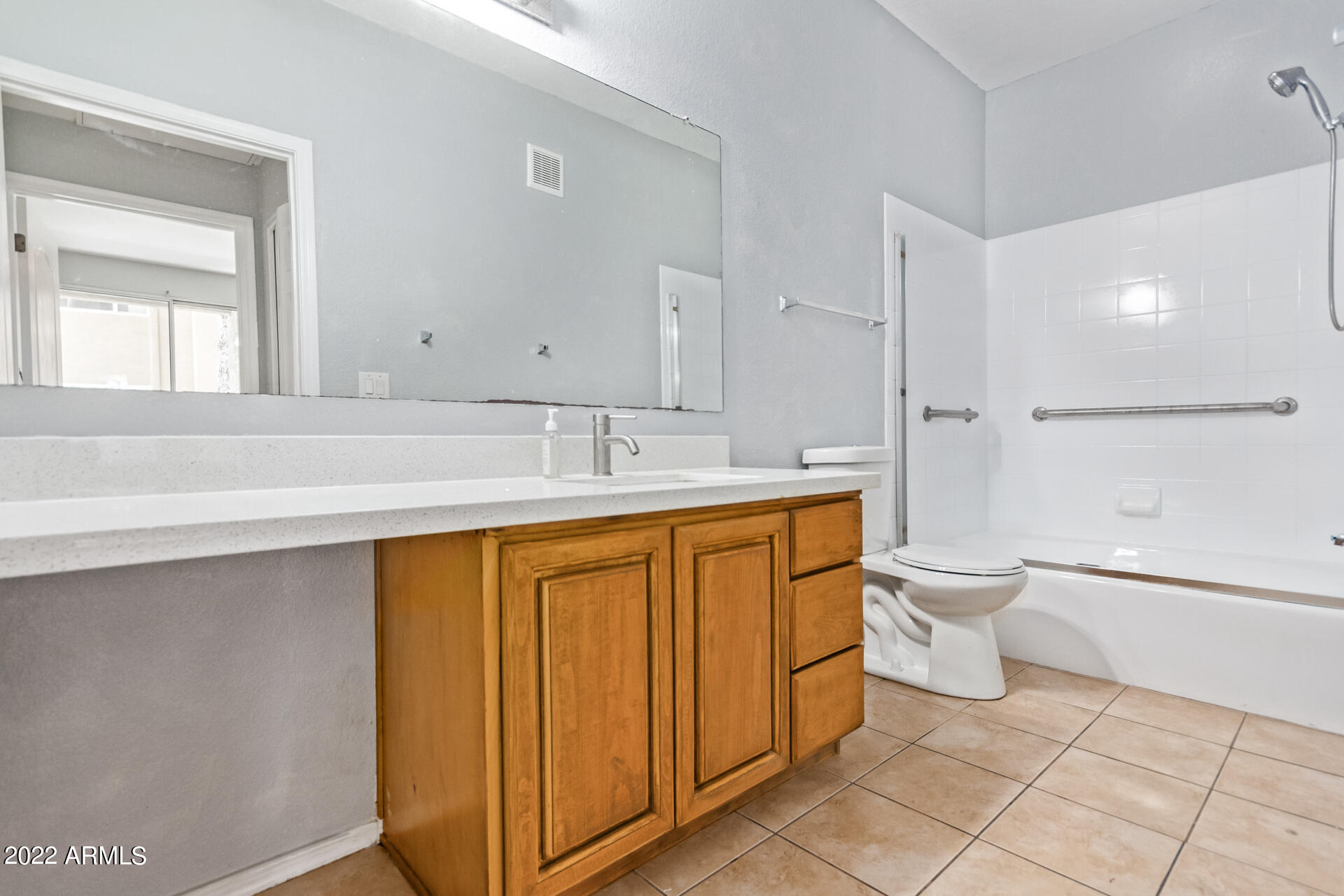2929 W YORKSHIRE Drive Unit: 1106