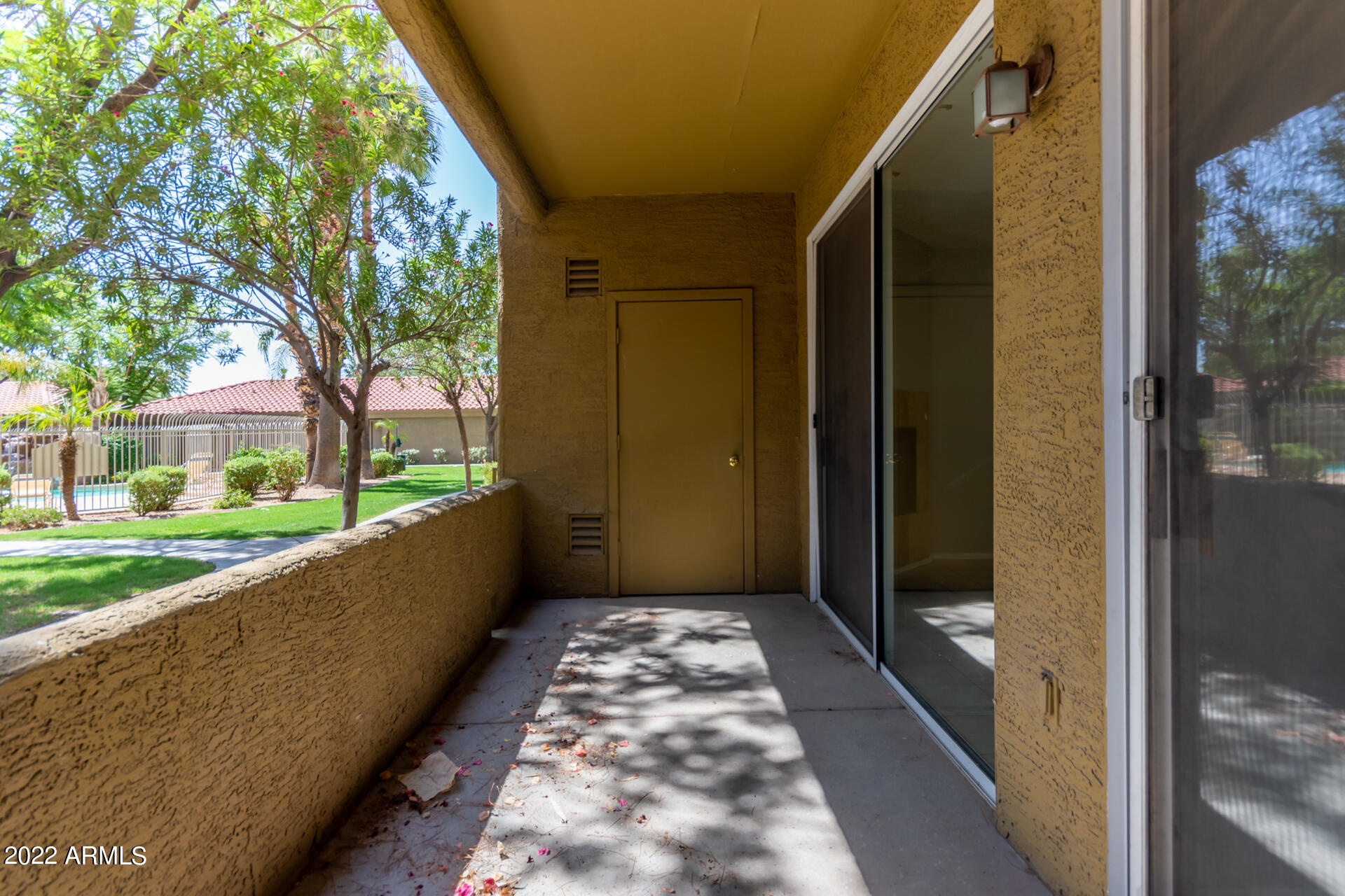 2929 W YORKSHIRE Drive Unit: 1106