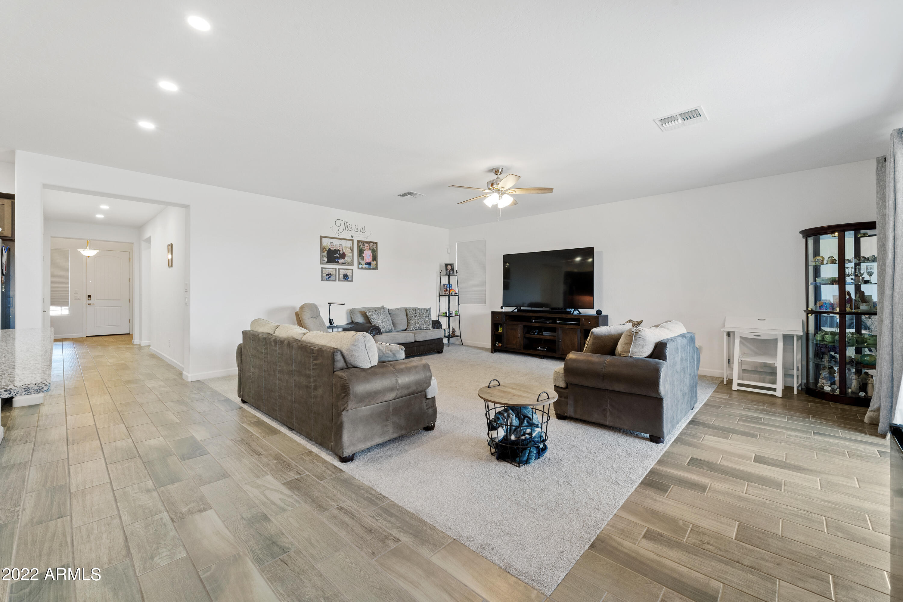 1135 E BARRUS Drive